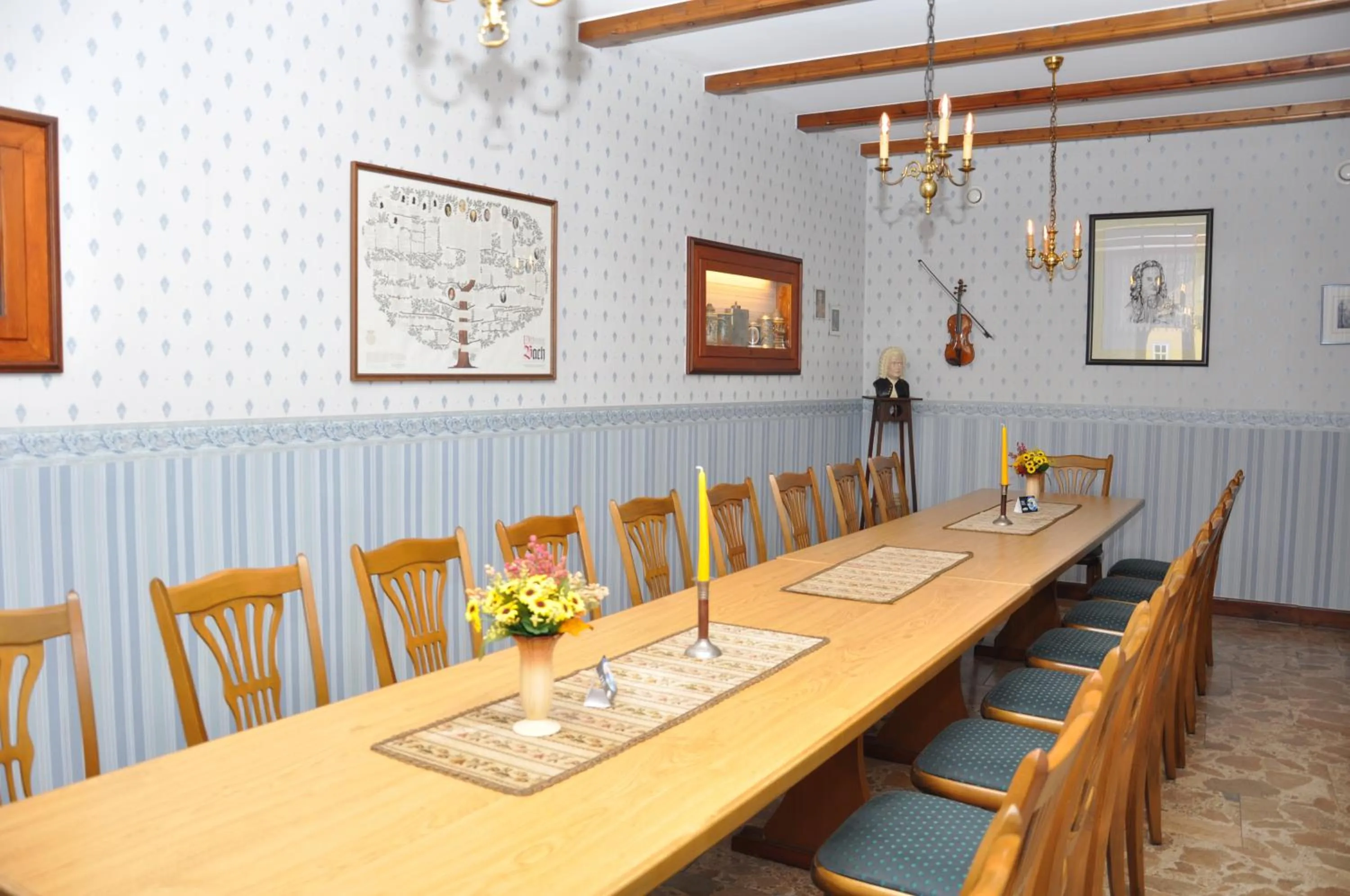 Restaurant/places to eat in Hotel Goldene Sonne