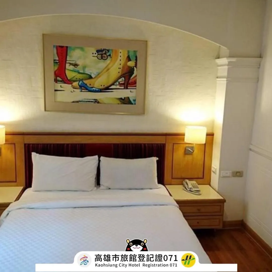 Bed in 苓雅大飯店 Lingyea Hotel