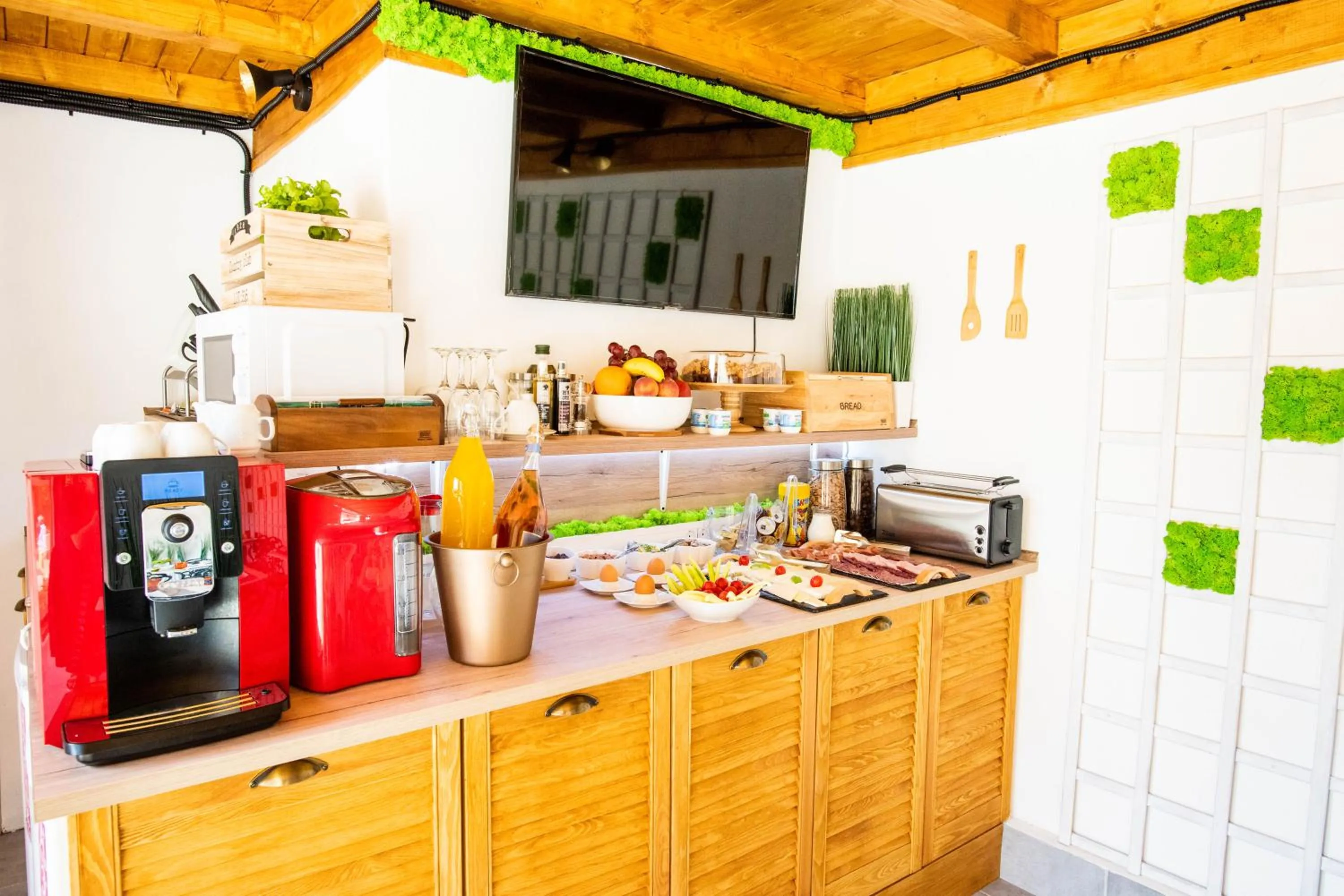 Food and drinks in Casa Moritz