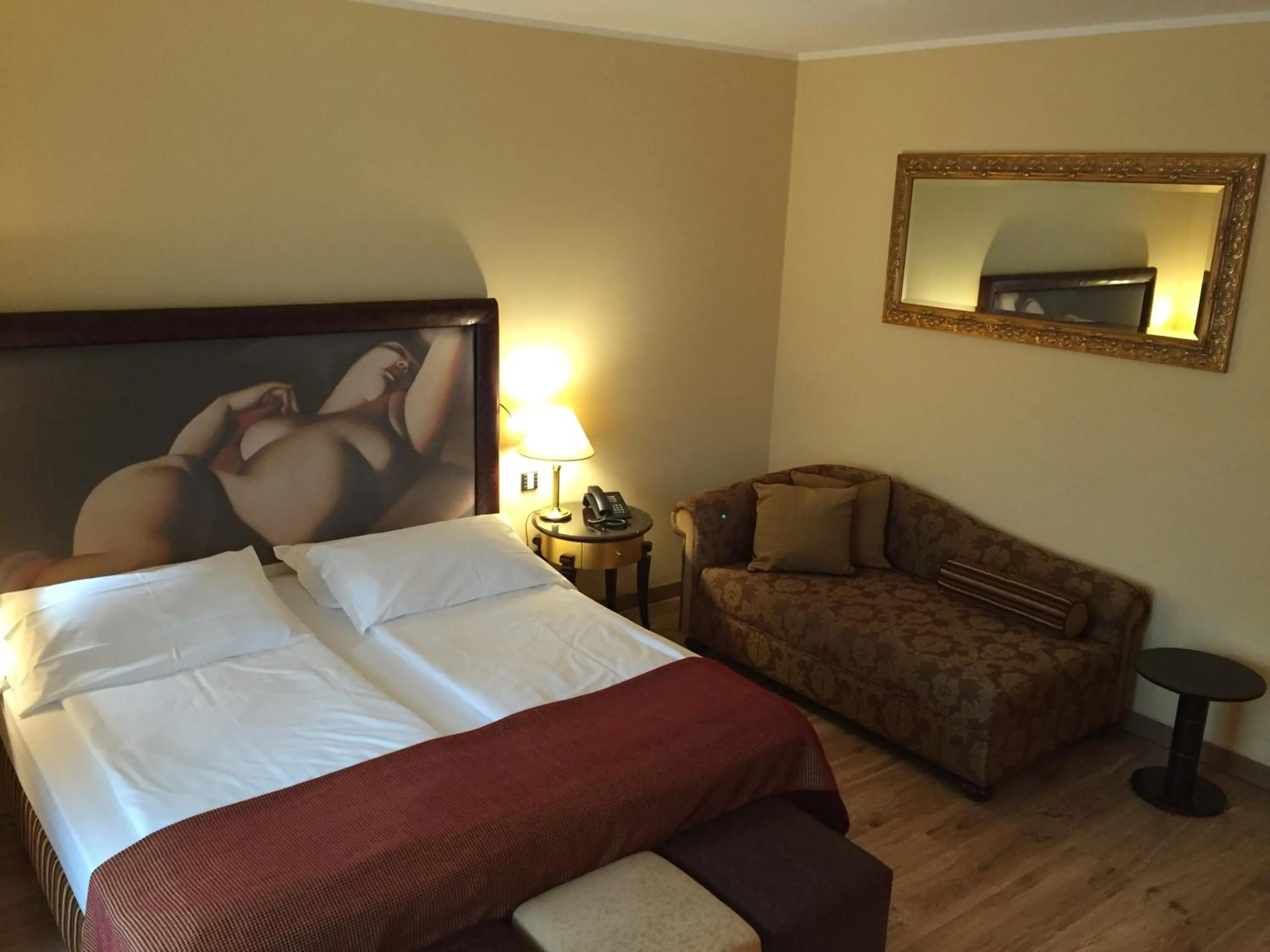 Bed in Parc Hotel Flora S