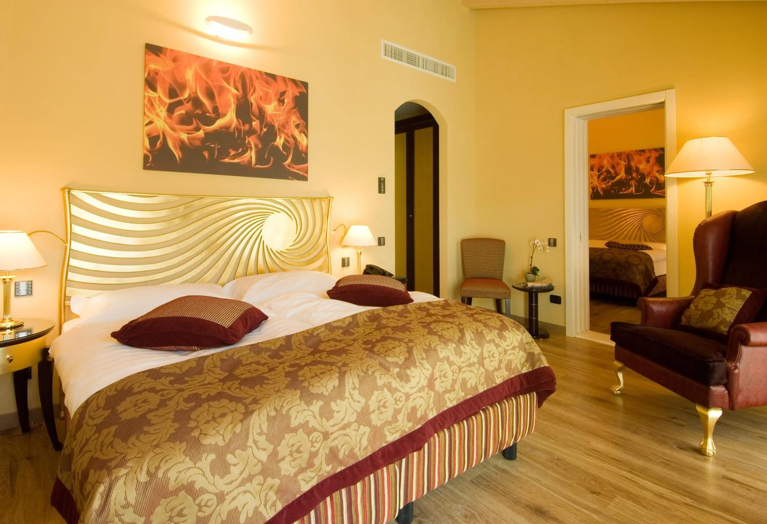 Photo of the whole room, Bed in Parc Hotel Flora S