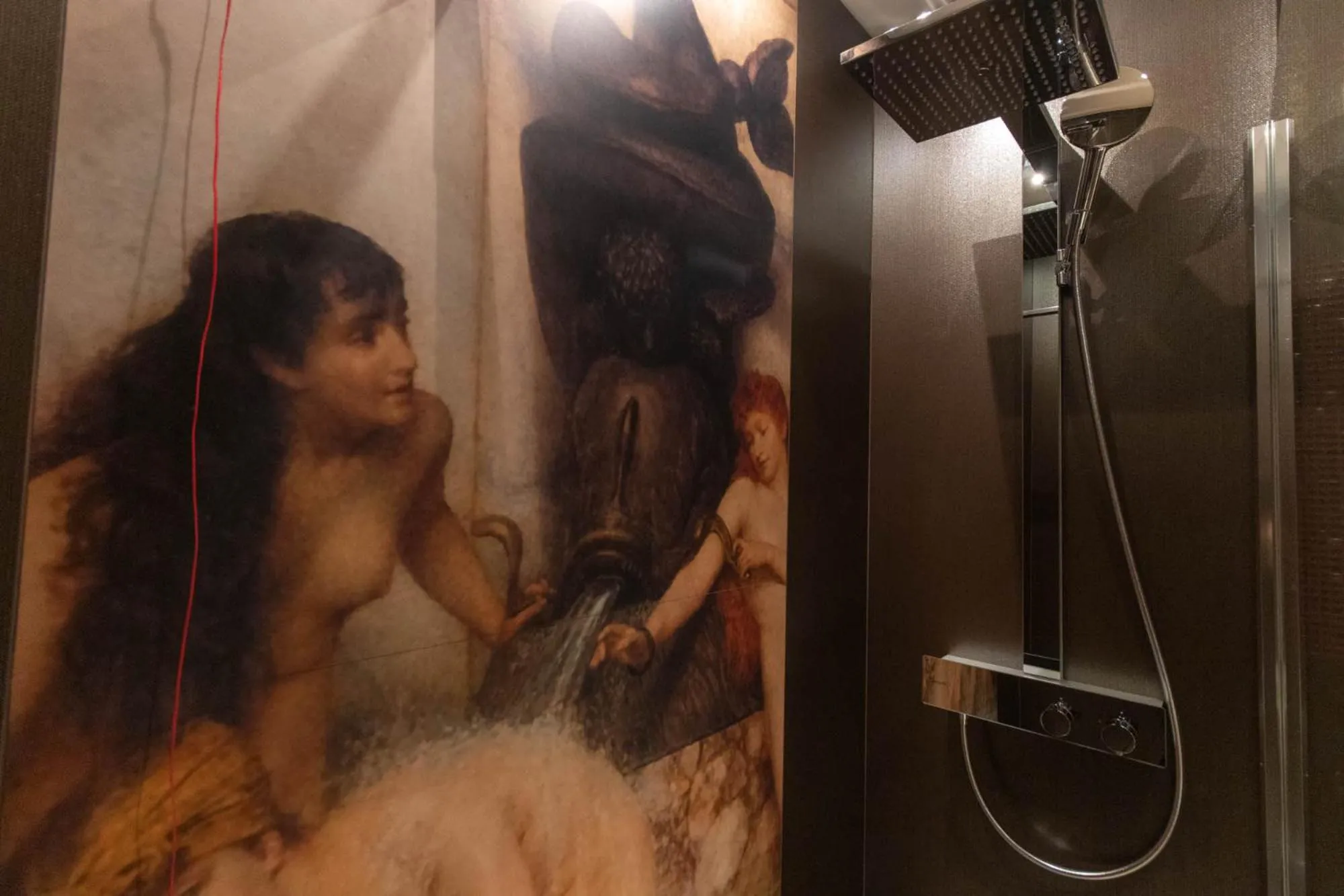 Shower in Parc Hotel Flora S