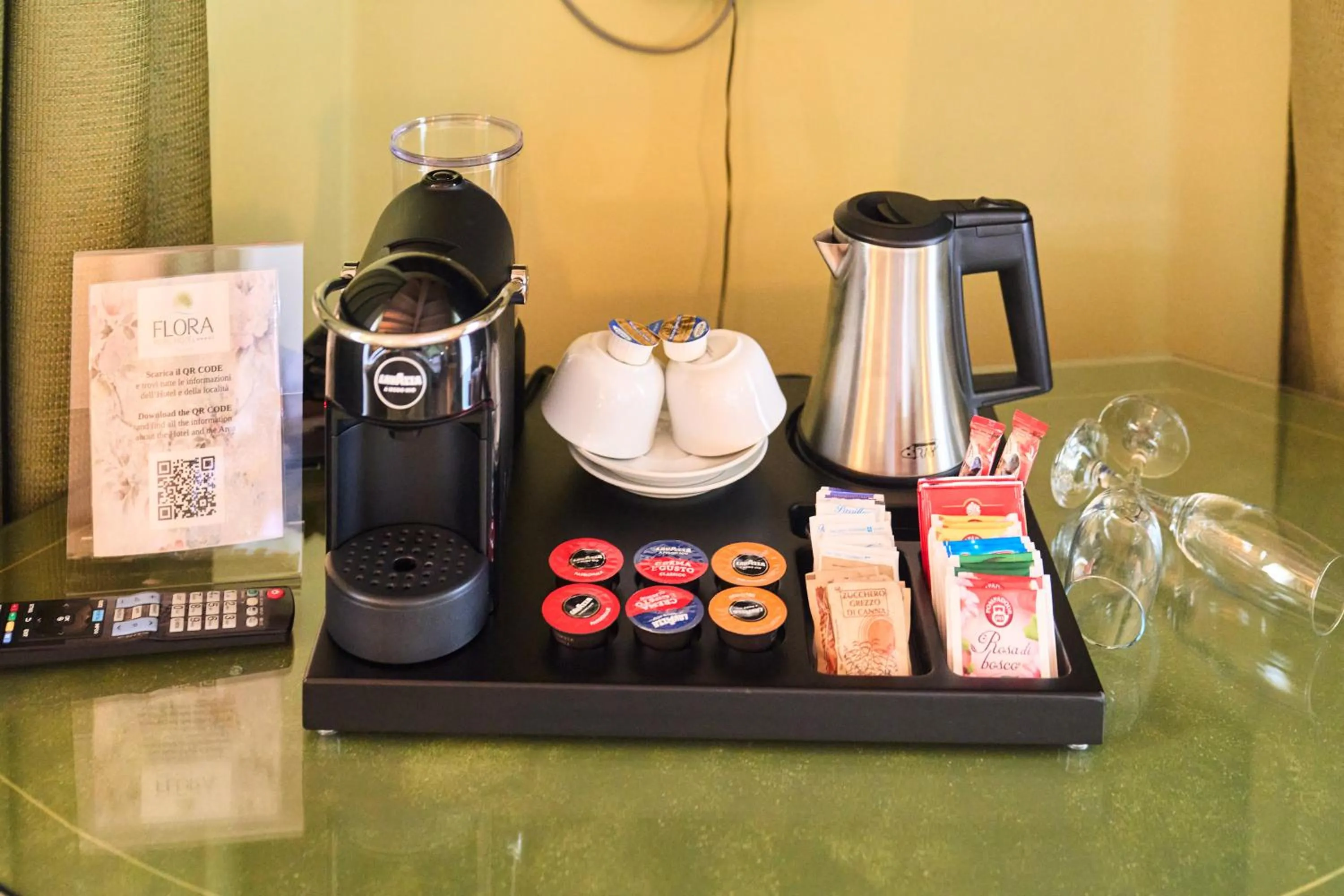 Food and drinks in Parc Hotel Flora S