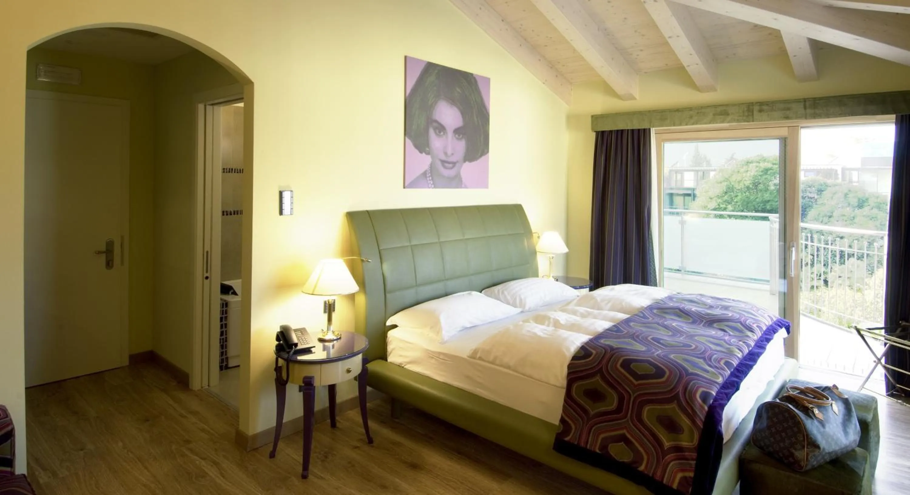 Bed in Parc Hotel Flora S