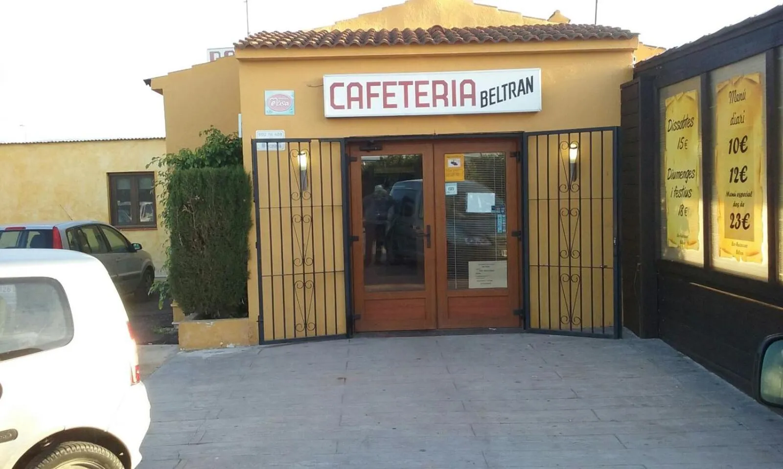 Food and drinks in Caseta De L'avi