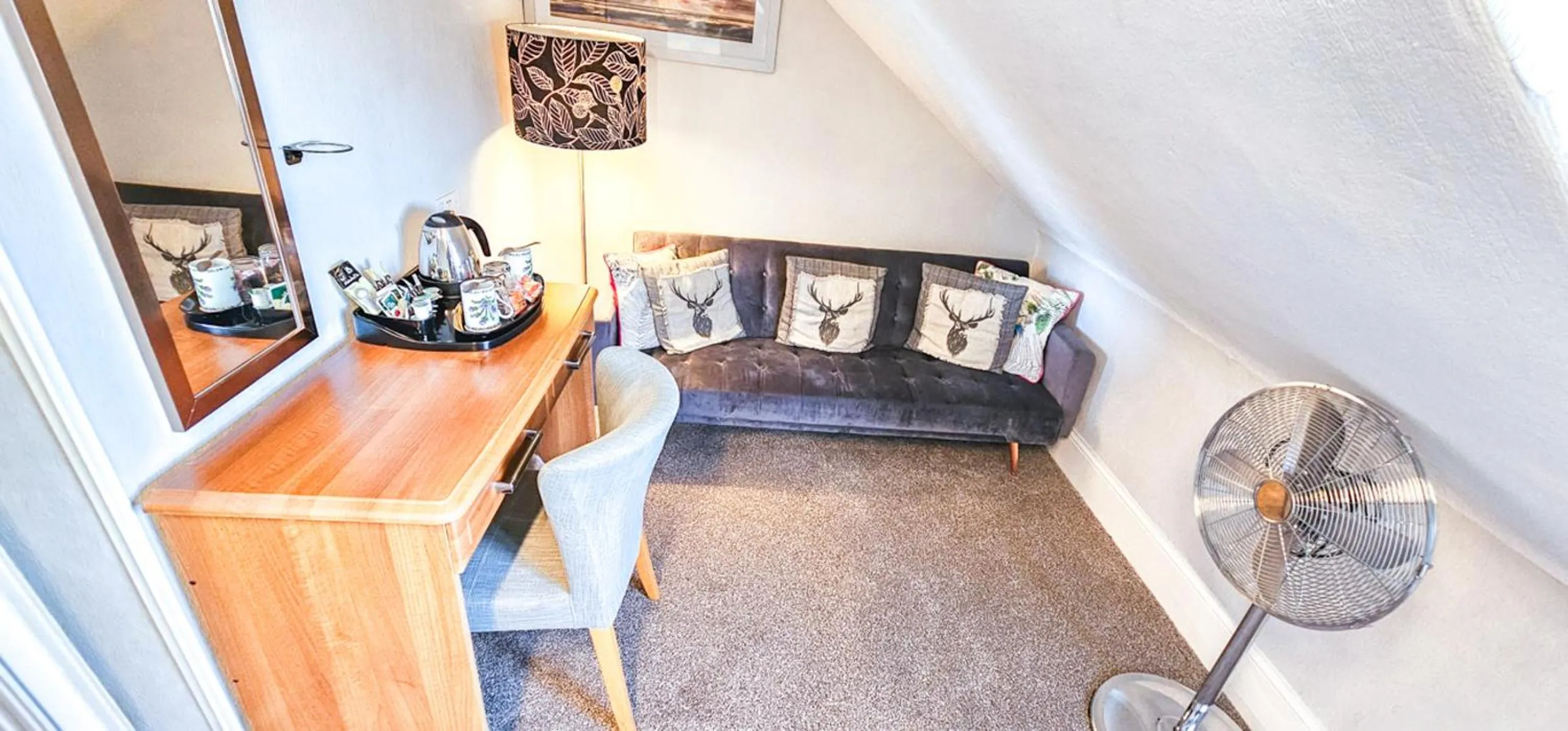 Bedroom in mySTAYINN Kinloch Lodge