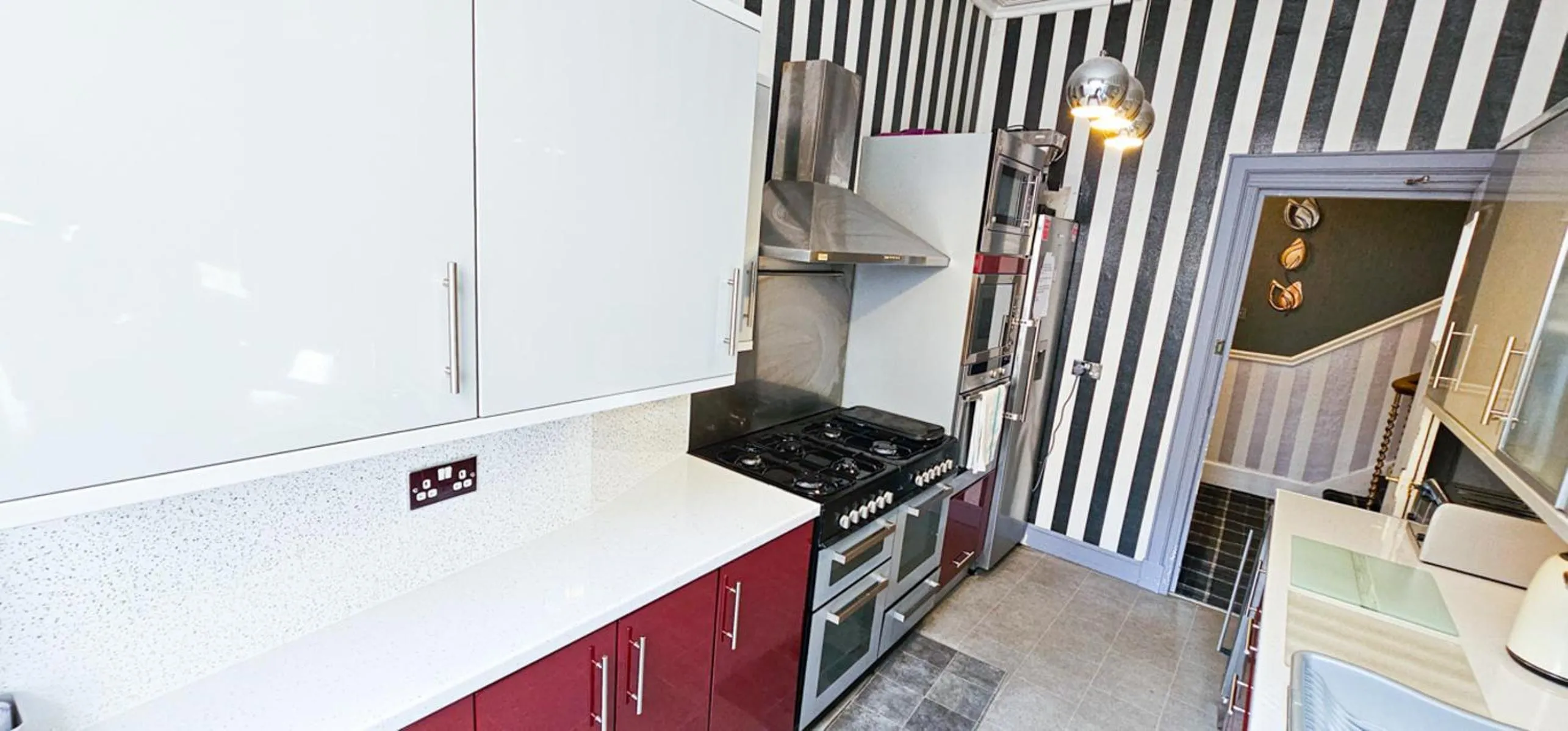 Communal kitchen in mySTAYINN Kinloch Lodge