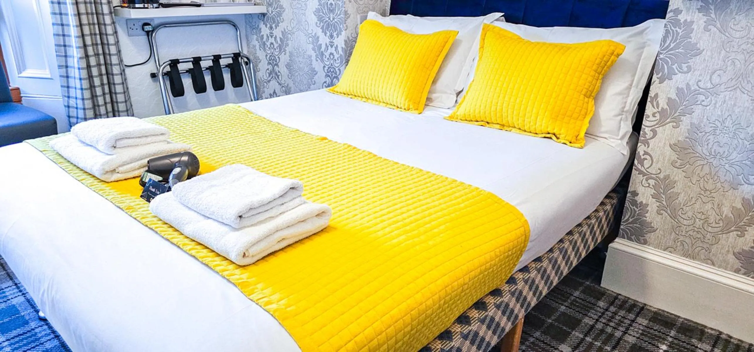 Bedroom, Bed in mySTAYINN Kinloch Lodge