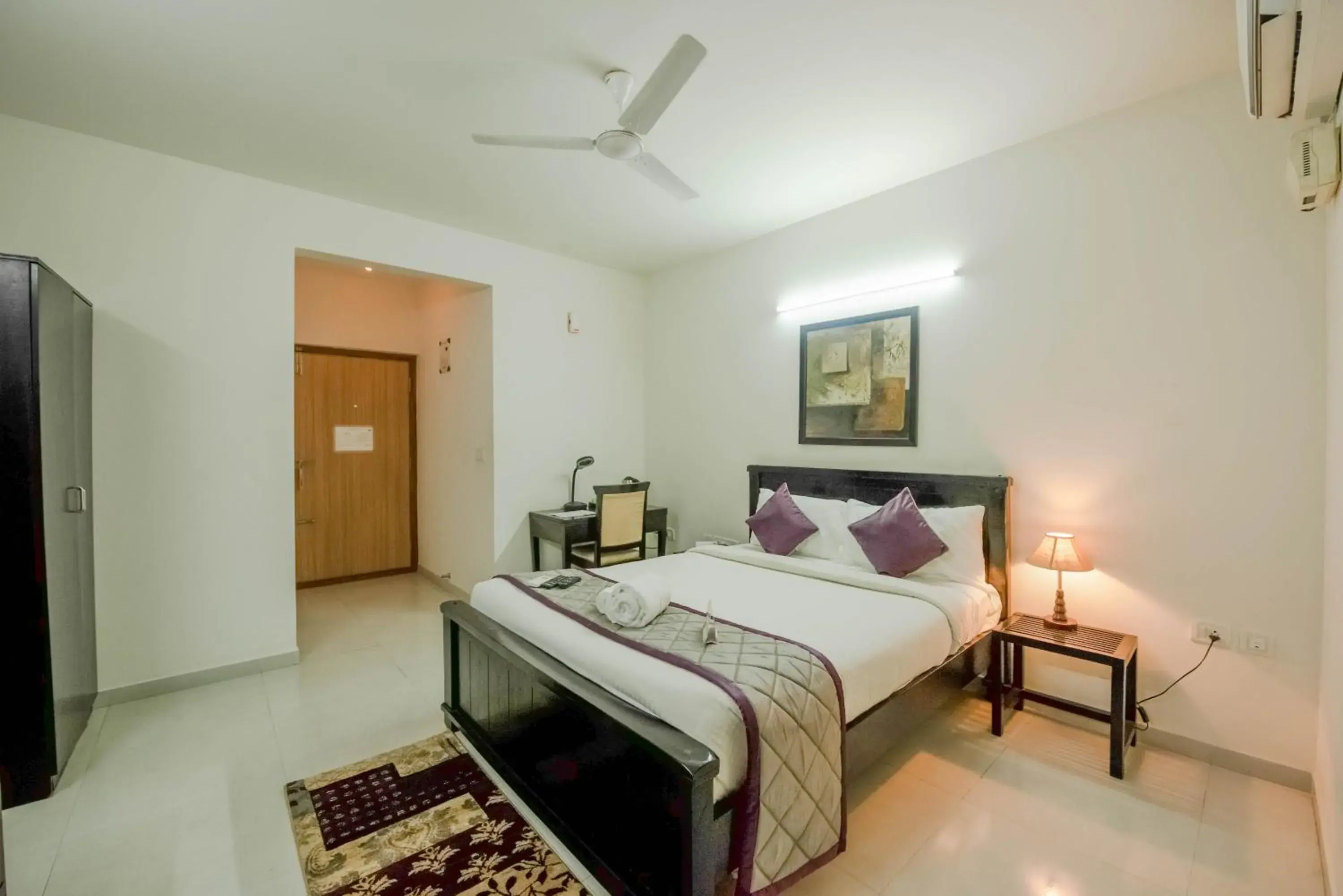 Queen Suite in The Altruist Business Stays Bellandur-1 Queen Suite in The Altruist Business Stays Bellandur-1