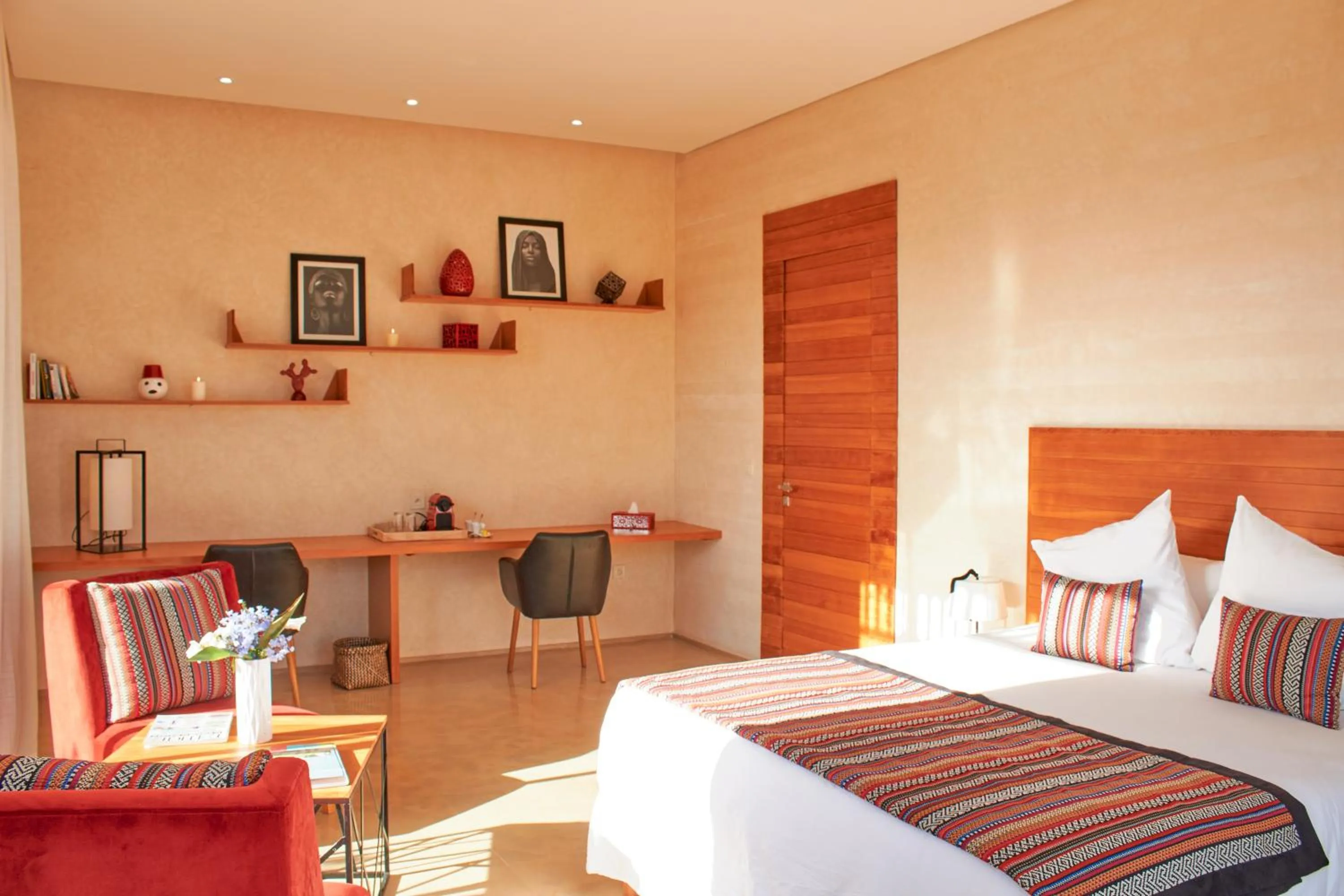 Photo of the whole room, Bed in Villa Jardins D'Isa