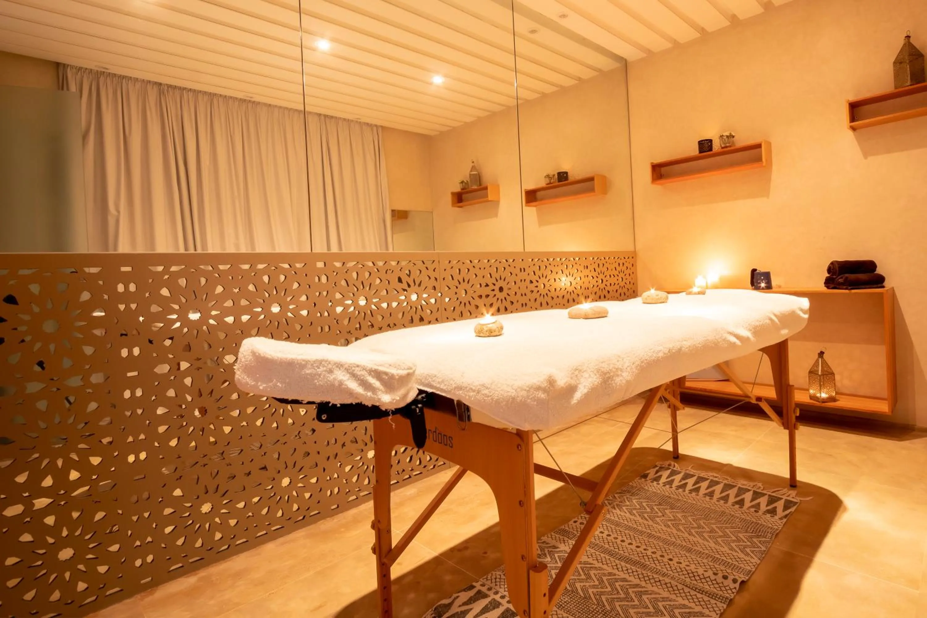 Massage in Villa Jardins D'Isa