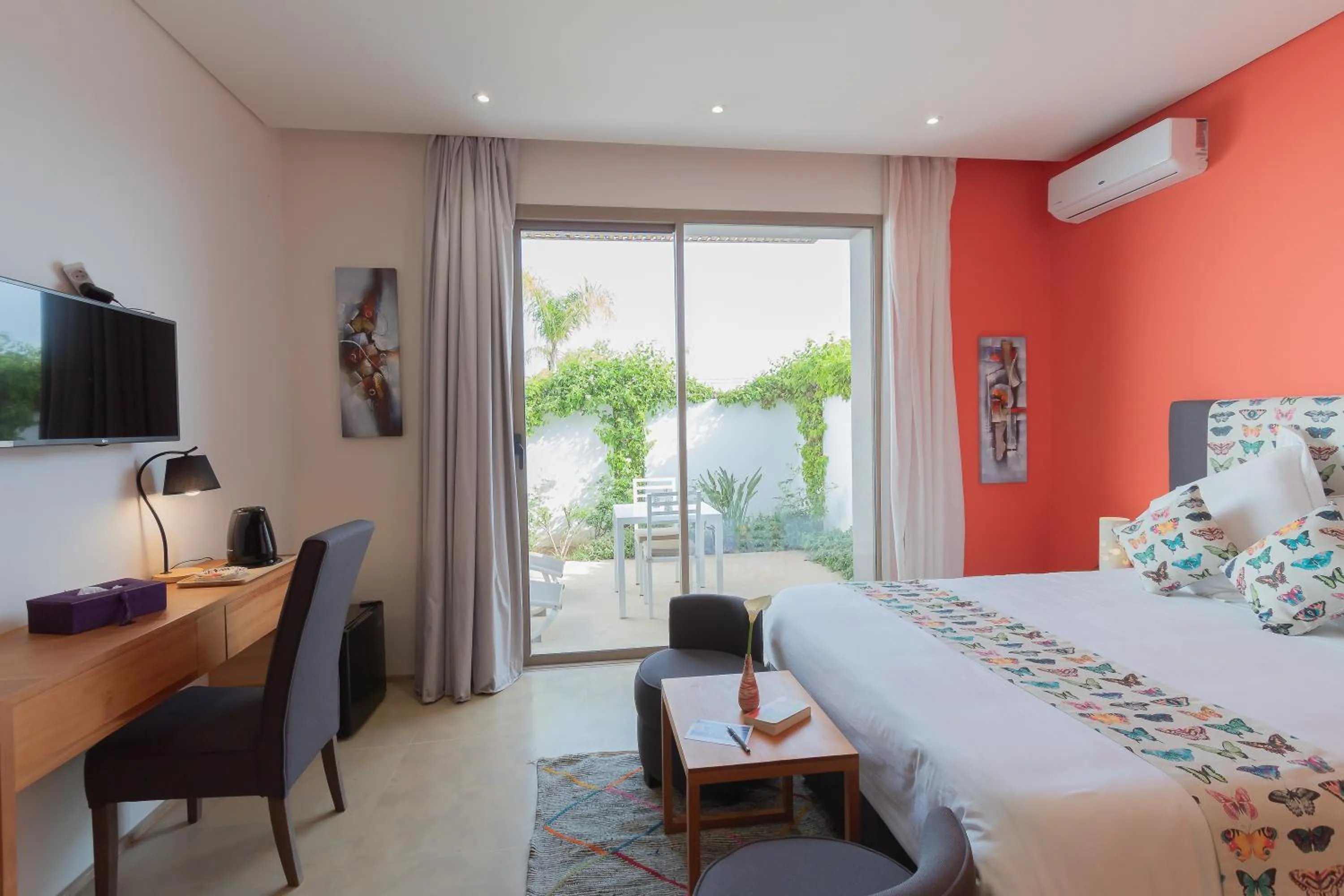 Photo of the whole room, Bed in Villa Jardins D'Isa