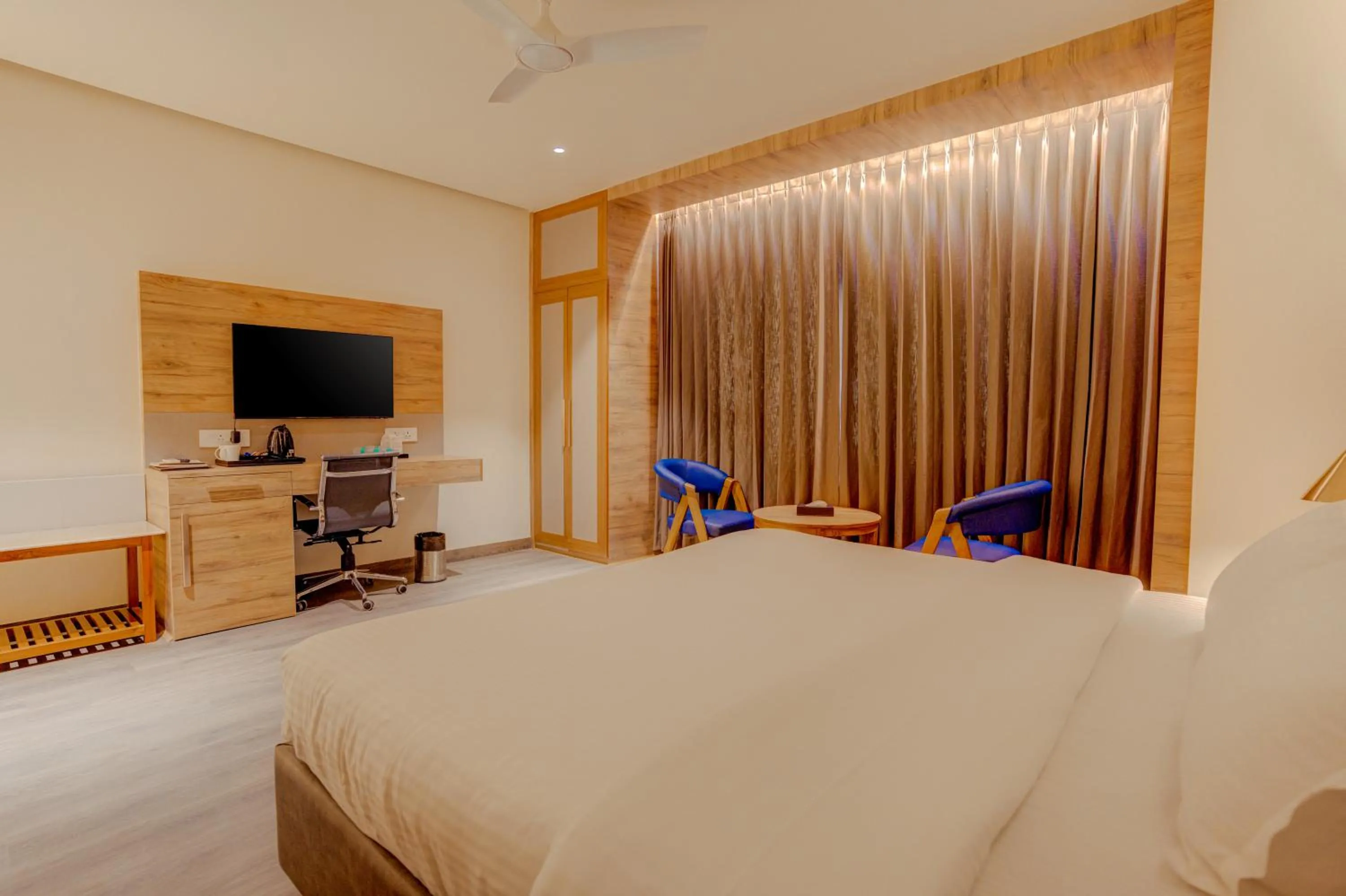 Bed in Hotel Vasundhara Palace