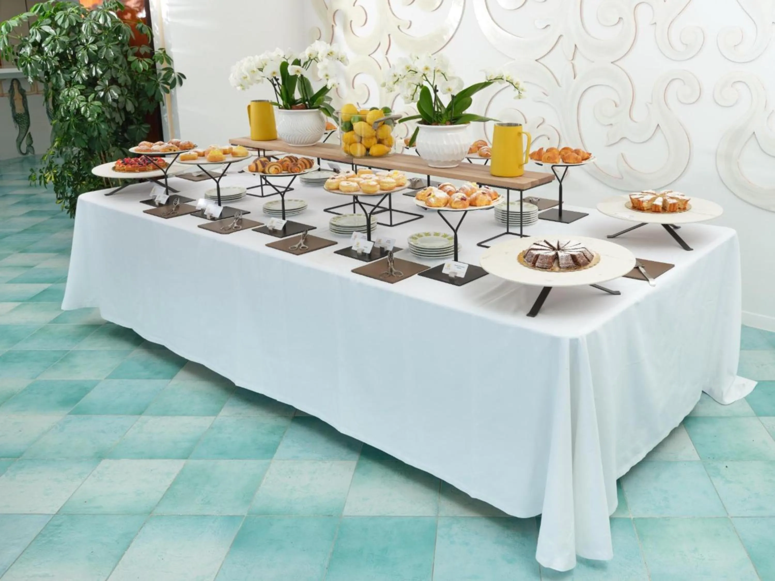 Breakfast in Hotel Le Agavi