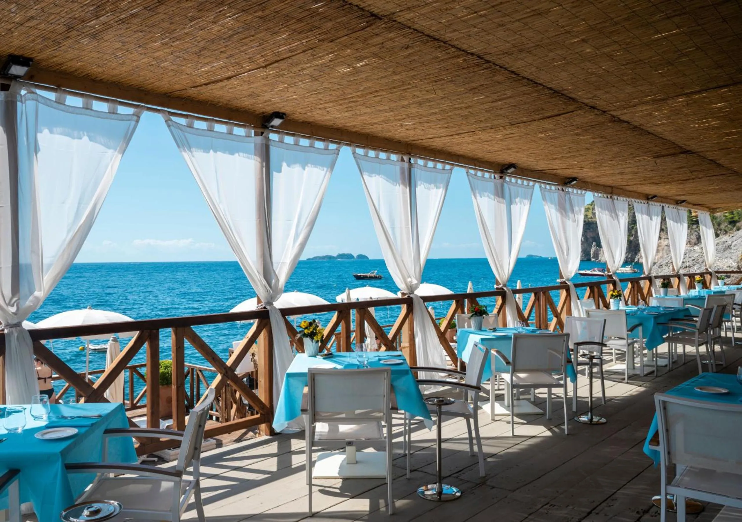 Restaurant/places to eat in Hotel Le Agavi