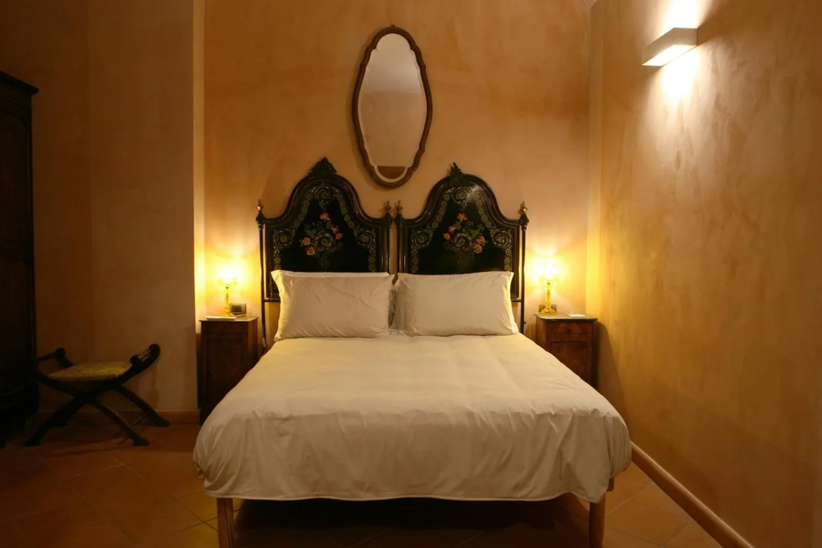 Bed in Palazzo Rustici b&b & apartments