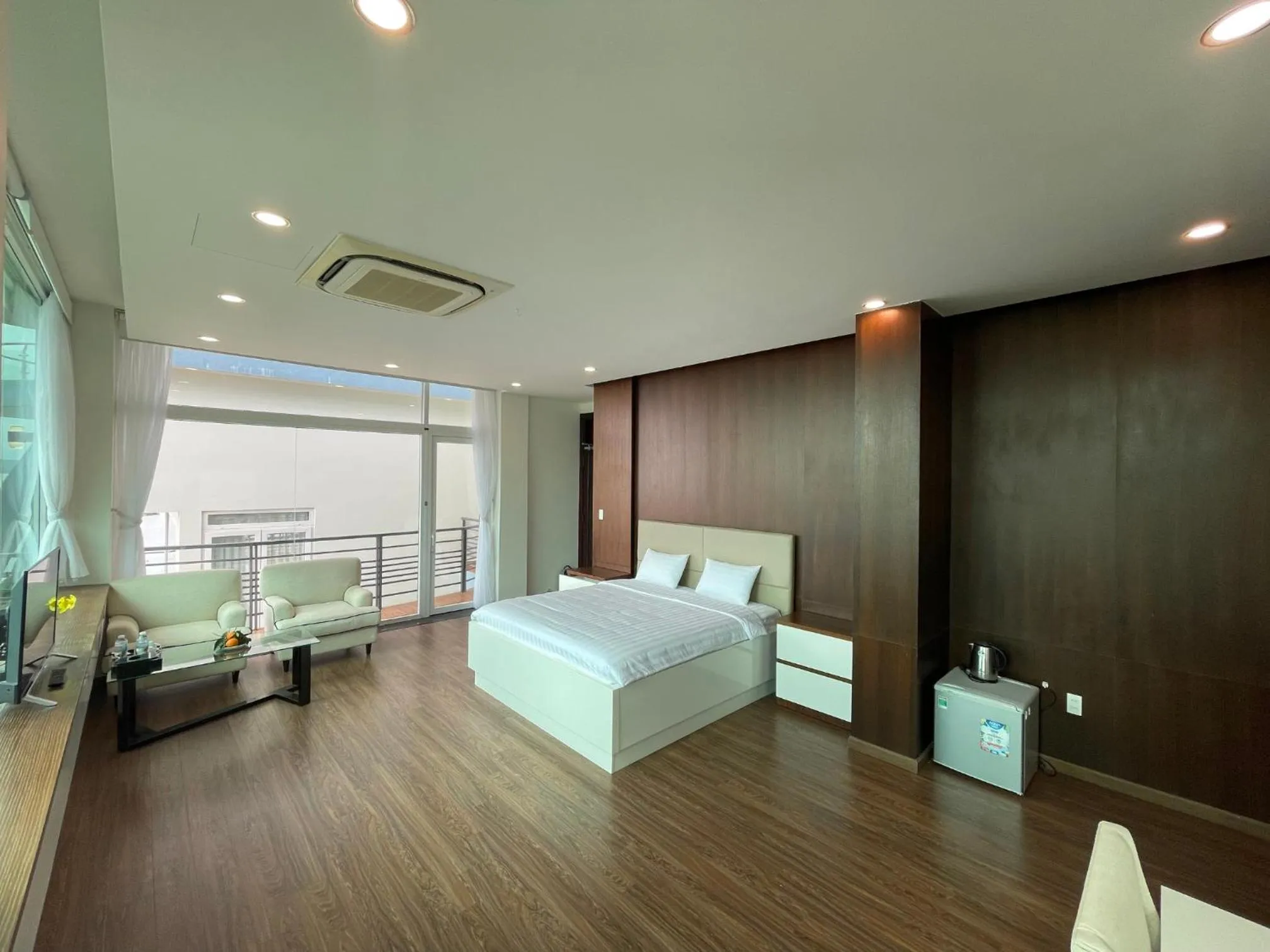 Cassabella Hotel & Apartments