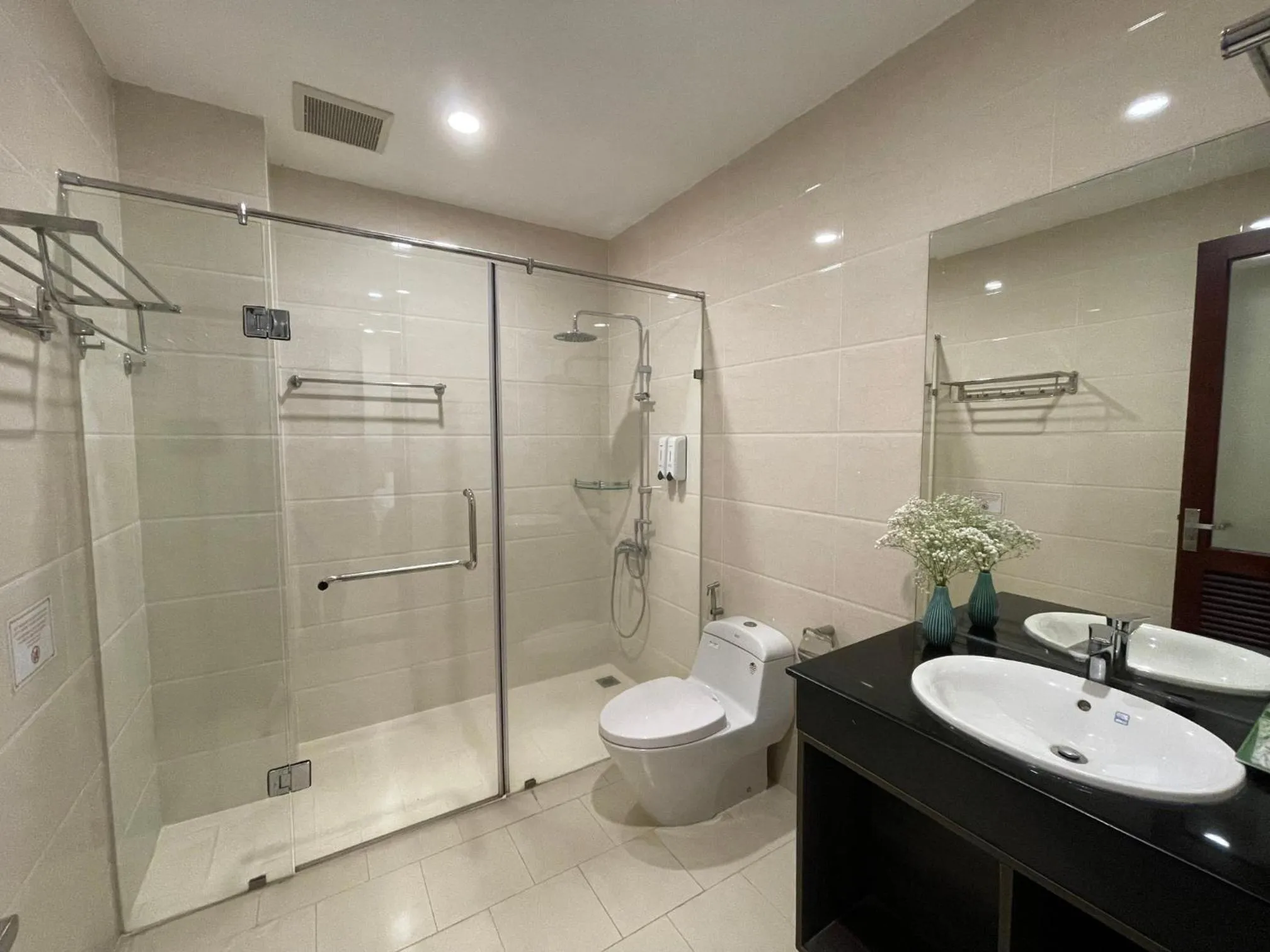 Cassabella Hotel & Apartments