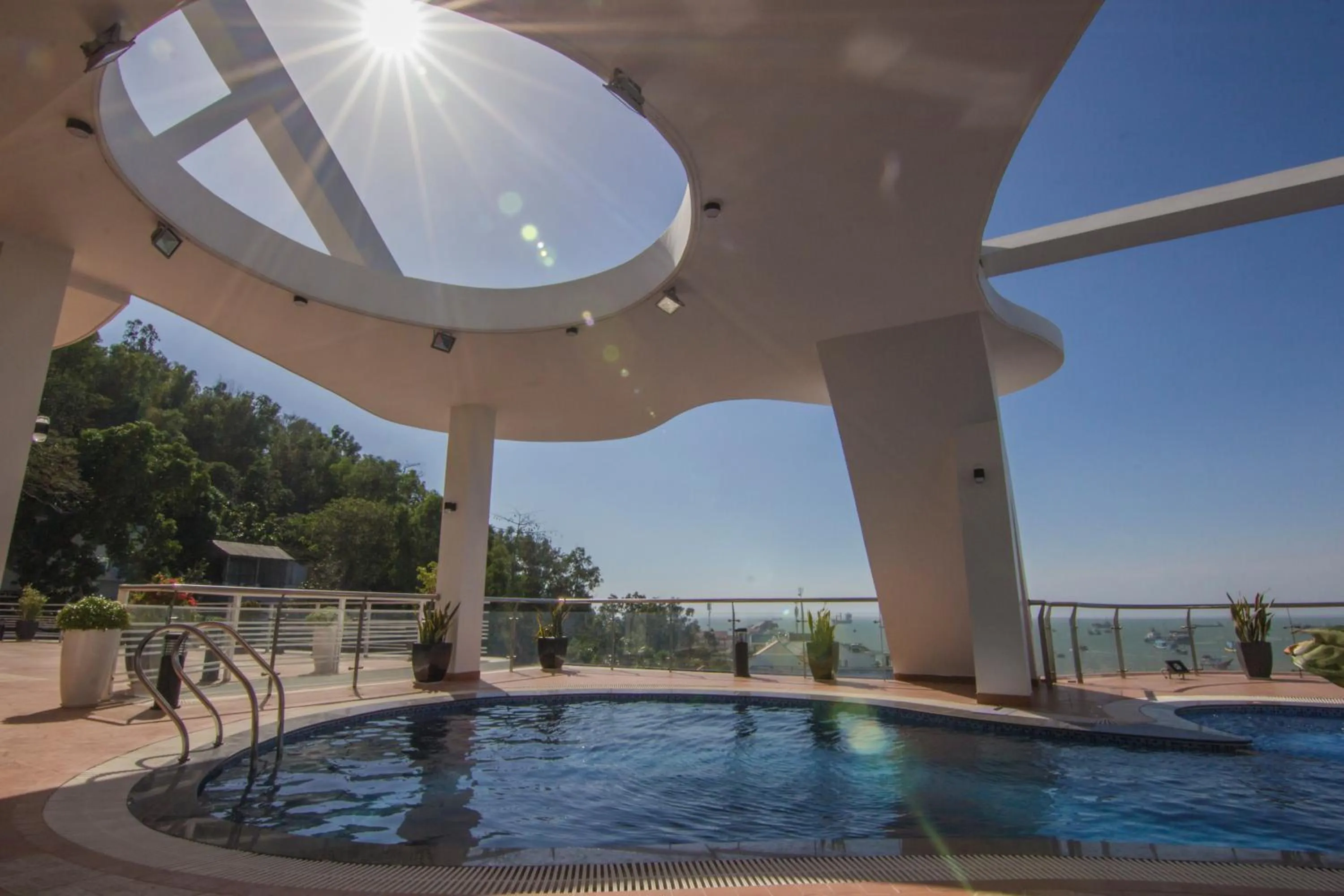 Swimming pool in Cassabella Hotel & Apartments