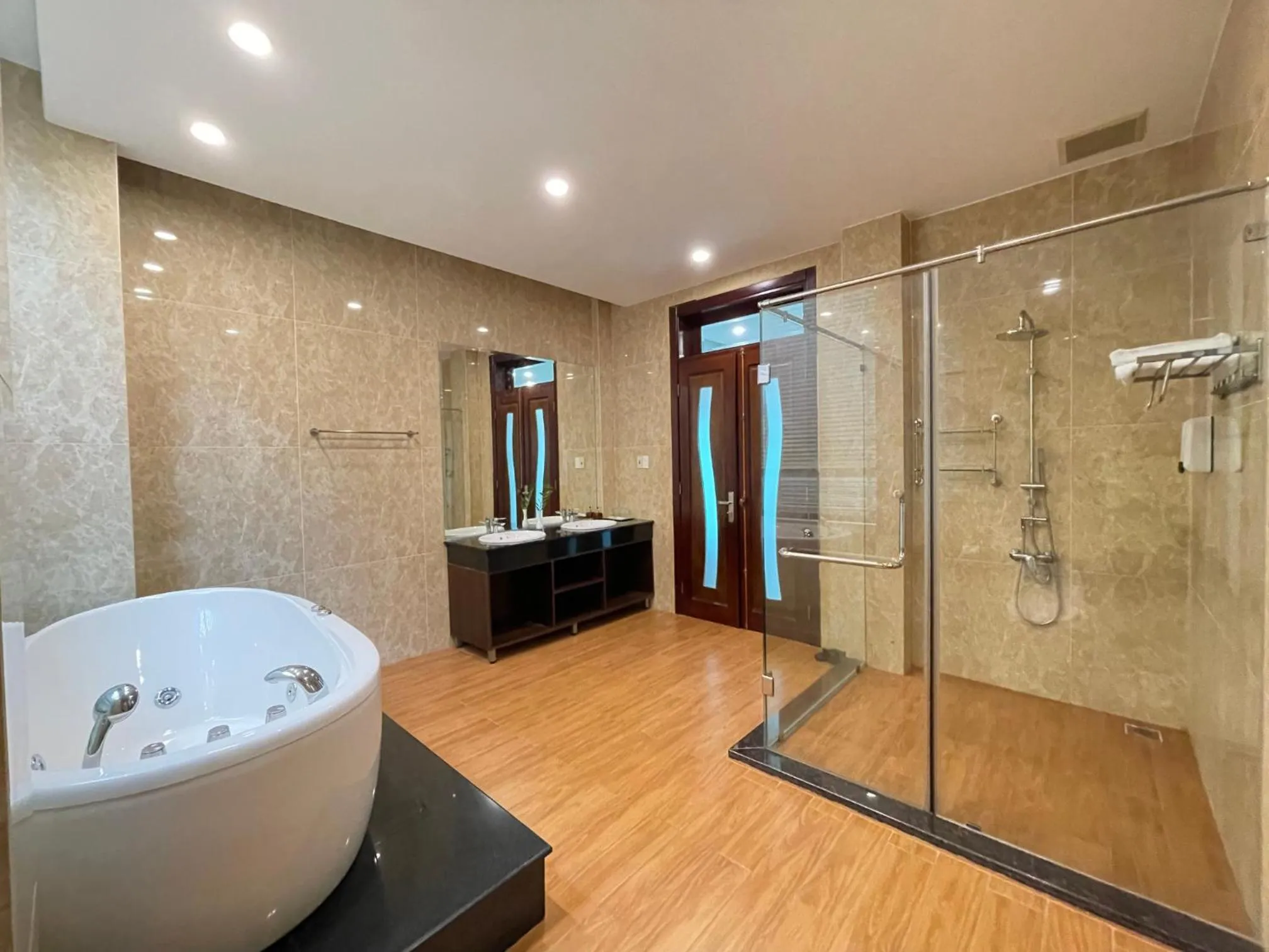 Cassabella Hotel & Apartments