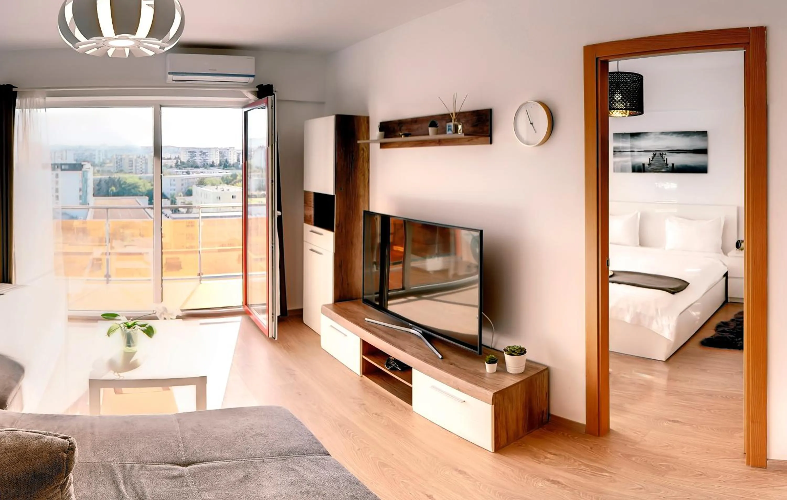 Communal lounge/ TV room in ZEN Residential Apartments