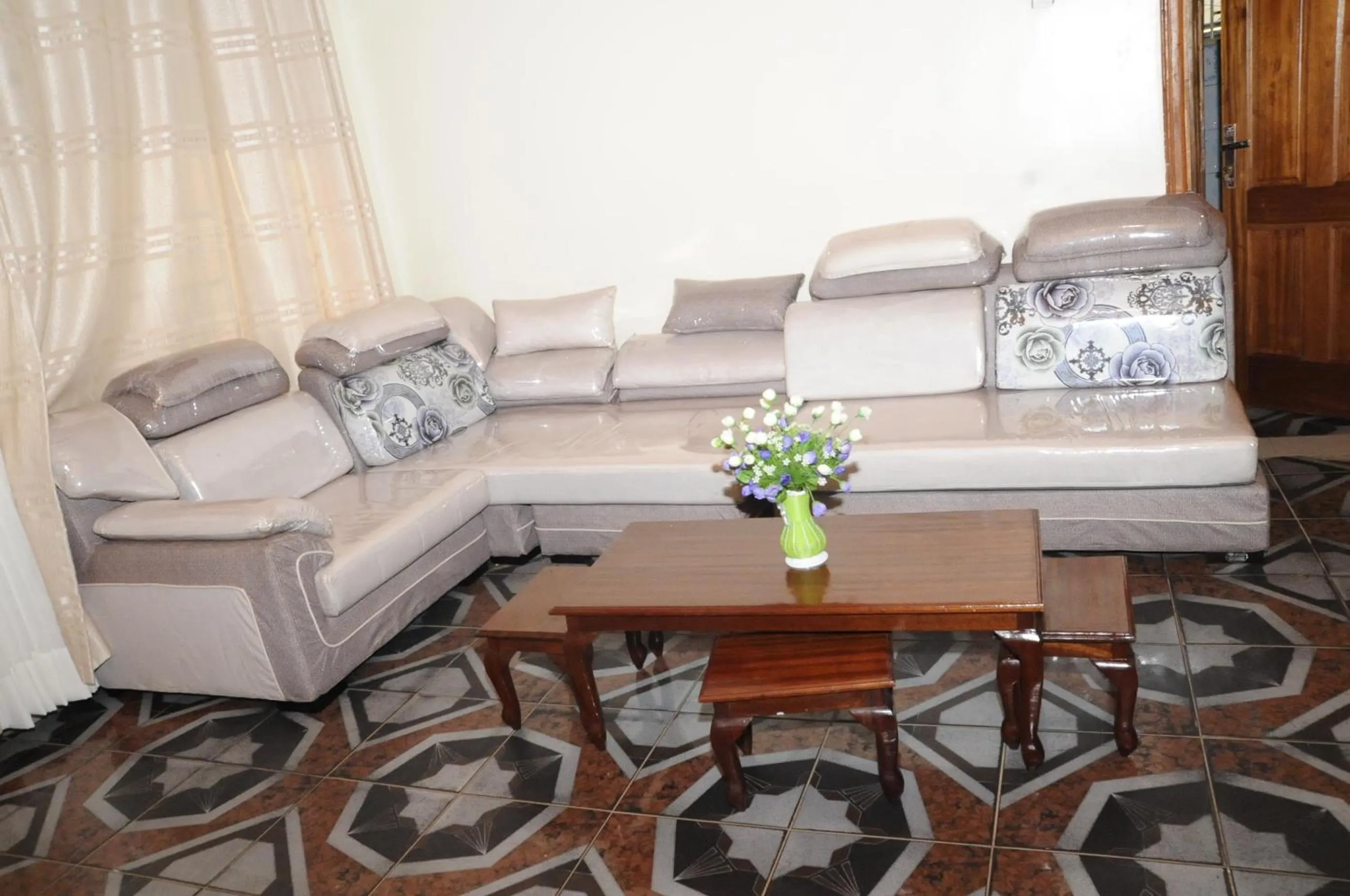 Living room in Keva Guest House