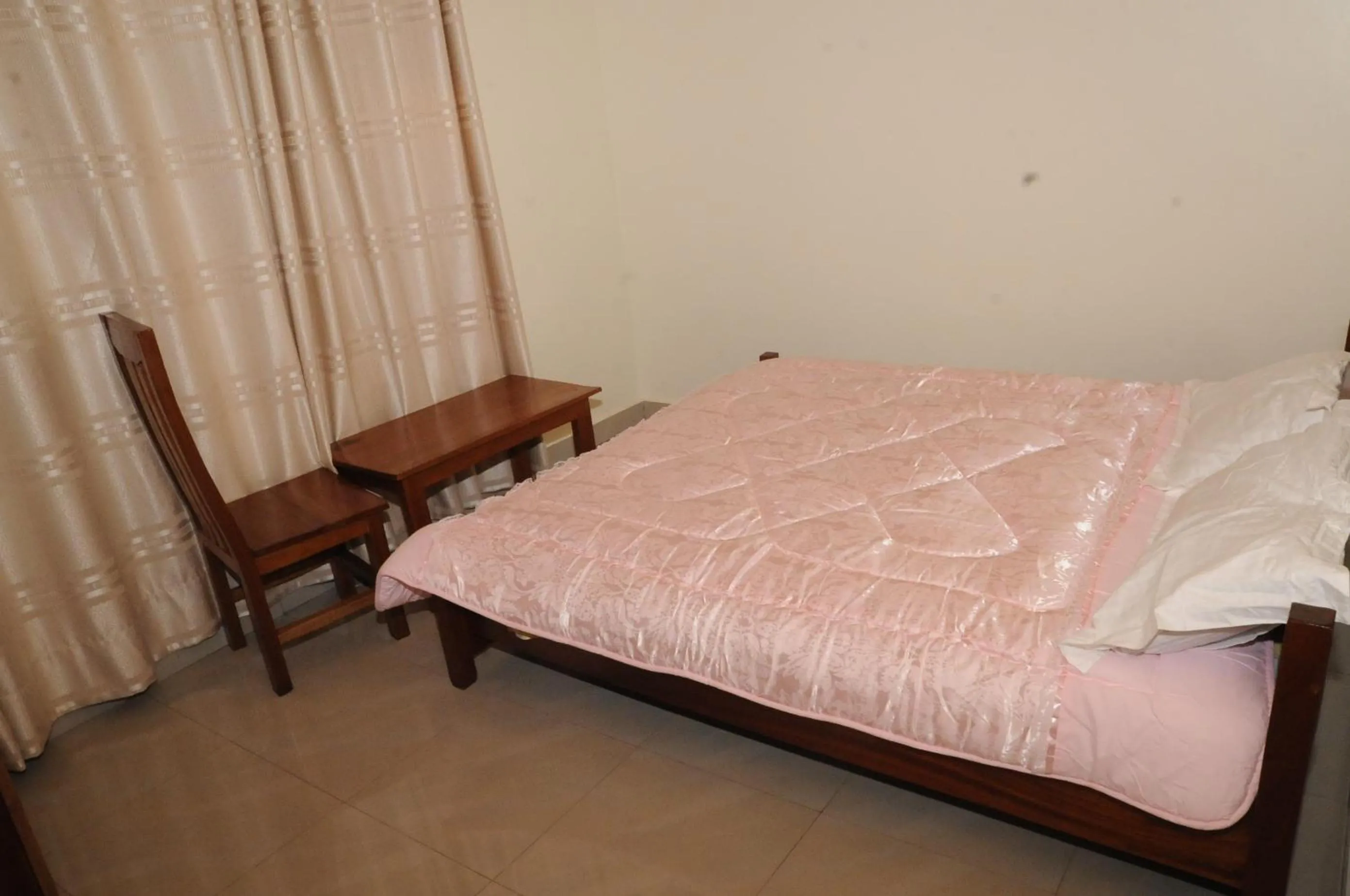 Bed in Keva Guest House