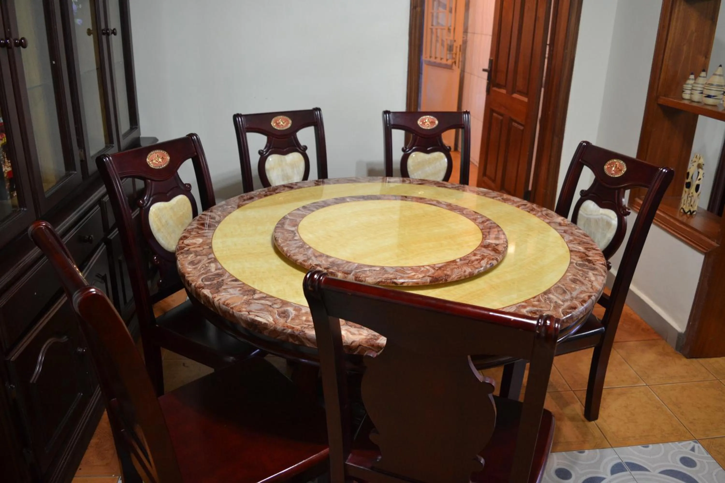 Keva Guest House