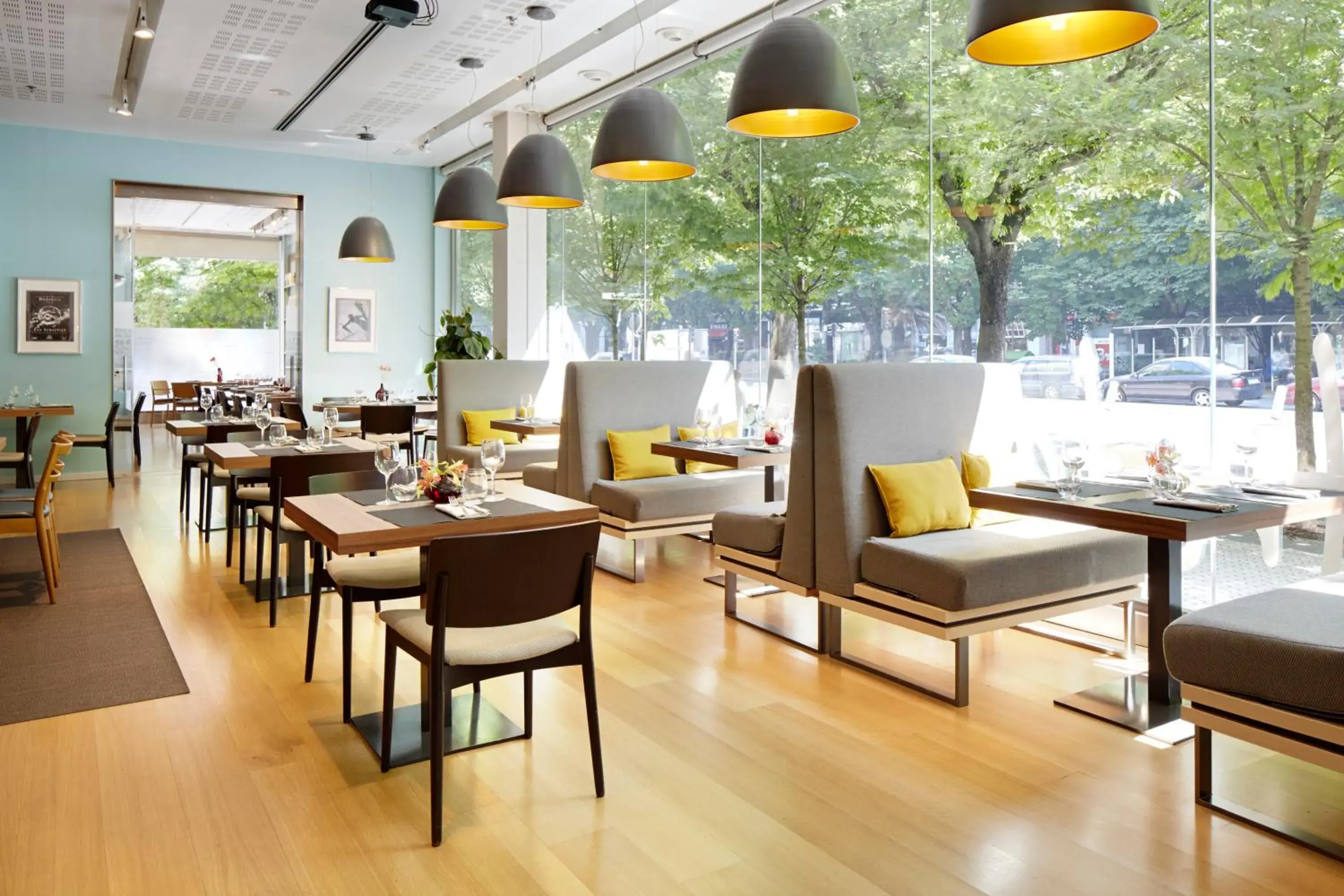 Restaurant/places to eat in Hotel Zinema7 Restaurant/places to eat in Hotel Zinema7