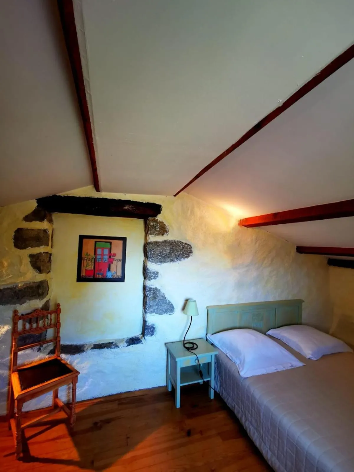 Bed in L'Aghjalle