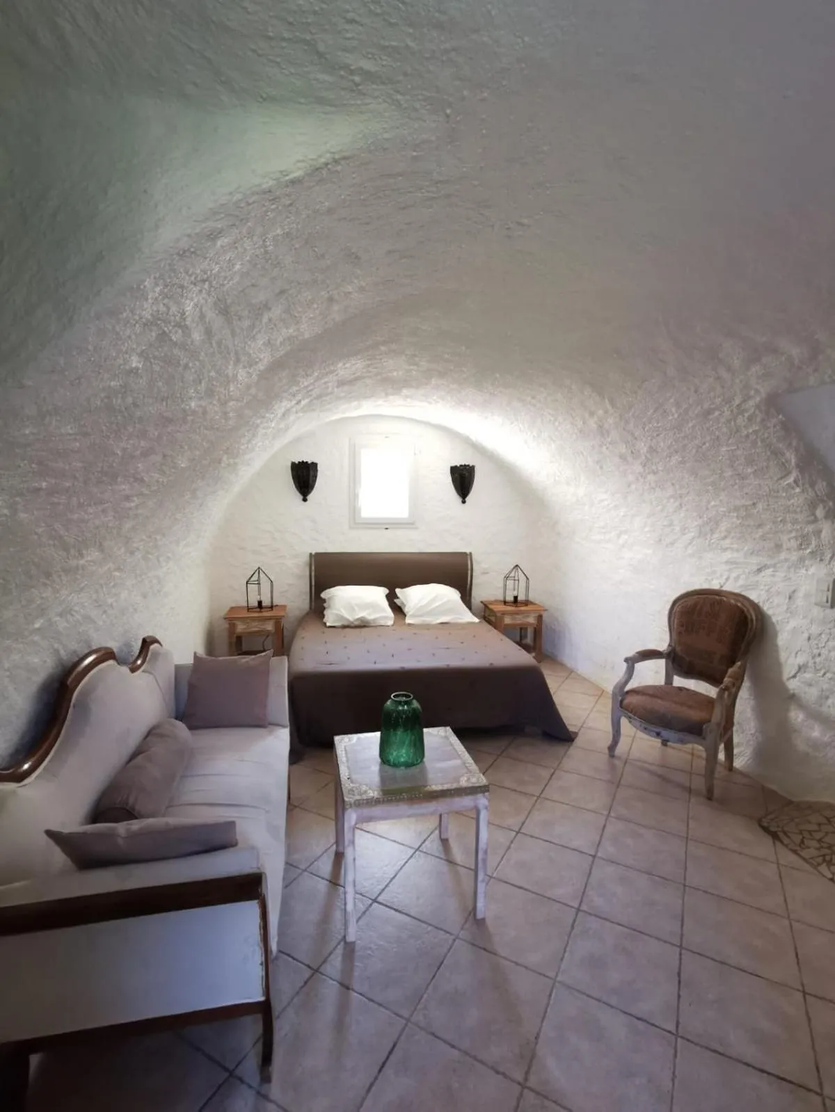 Bed in L'Aghjalle