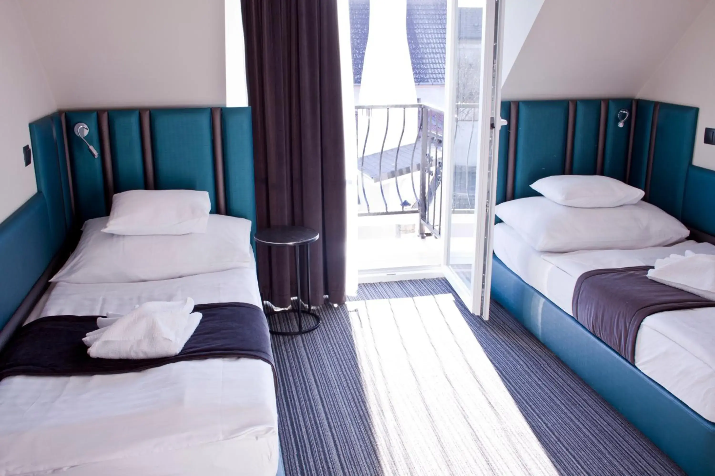 Twin Room with Private Bathroom - single occupancy in Relax Panzió Twin Room with Private Bathroom - single occupancy in Relax Panzió