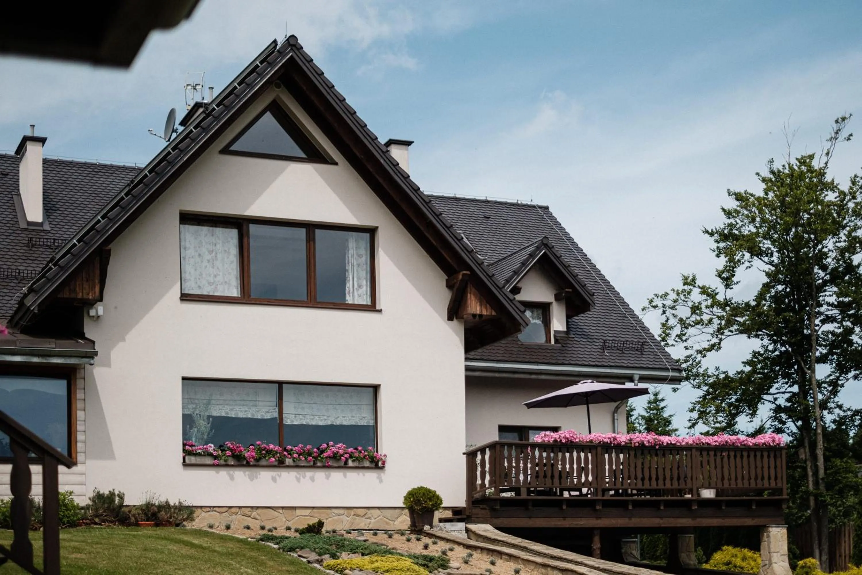 Property building in Dom Malowany