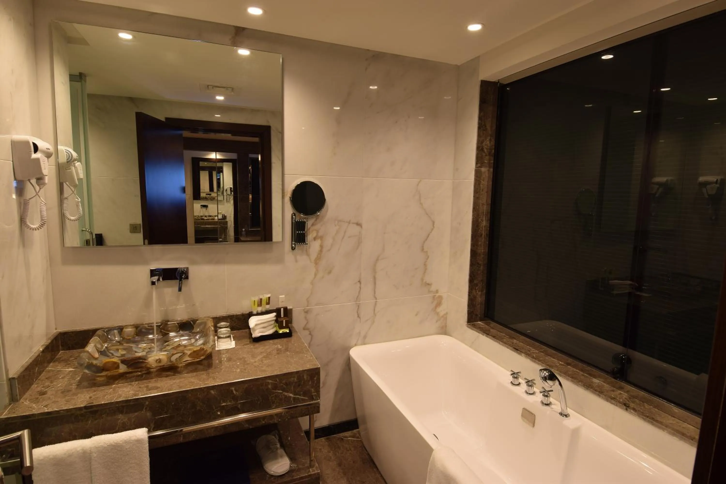 Bathroom in Paradise Elite Hotel Al-Tahlia Jeddah