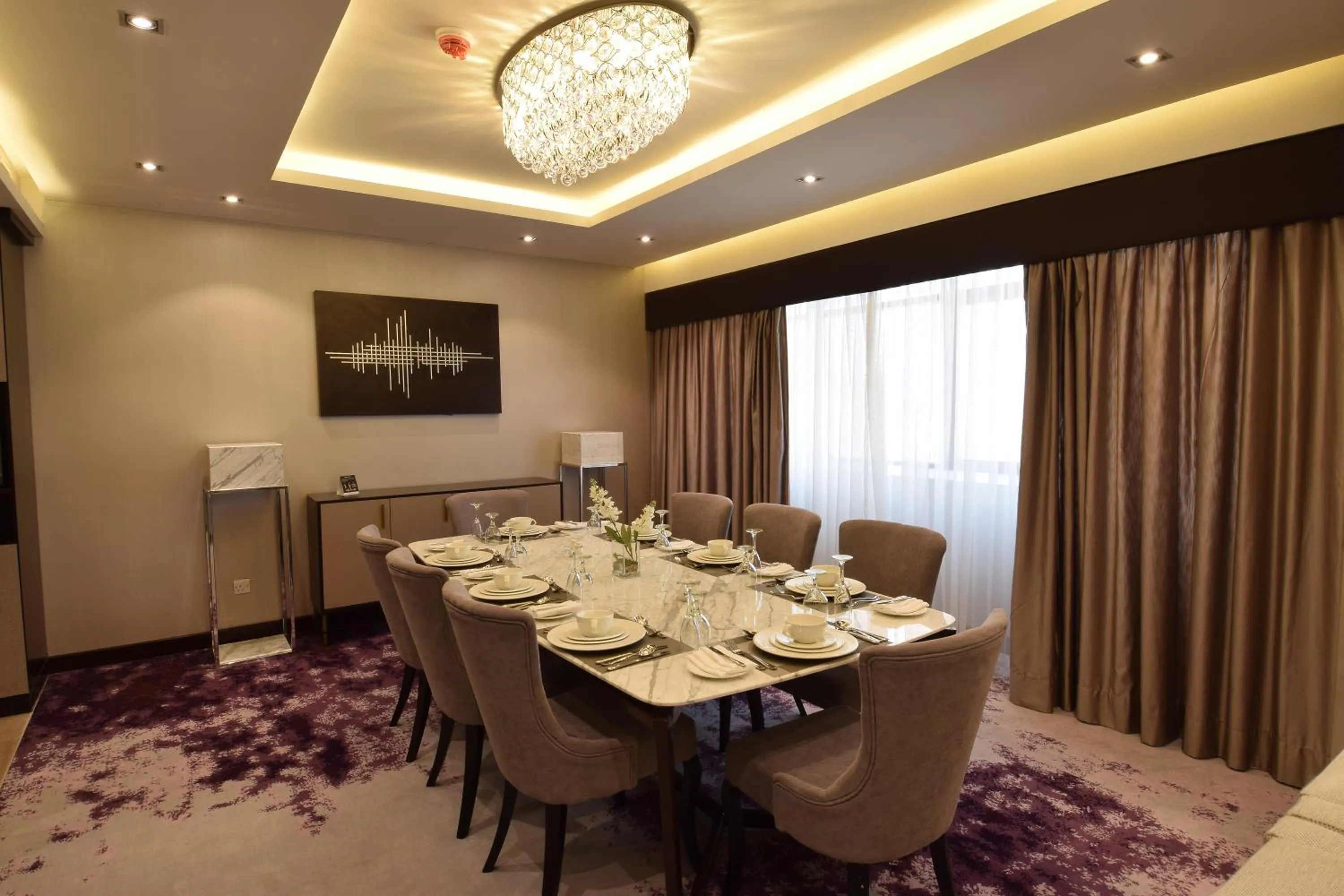 Dining area in Paradise Elite Hotel Al-Tahlia Jeddah