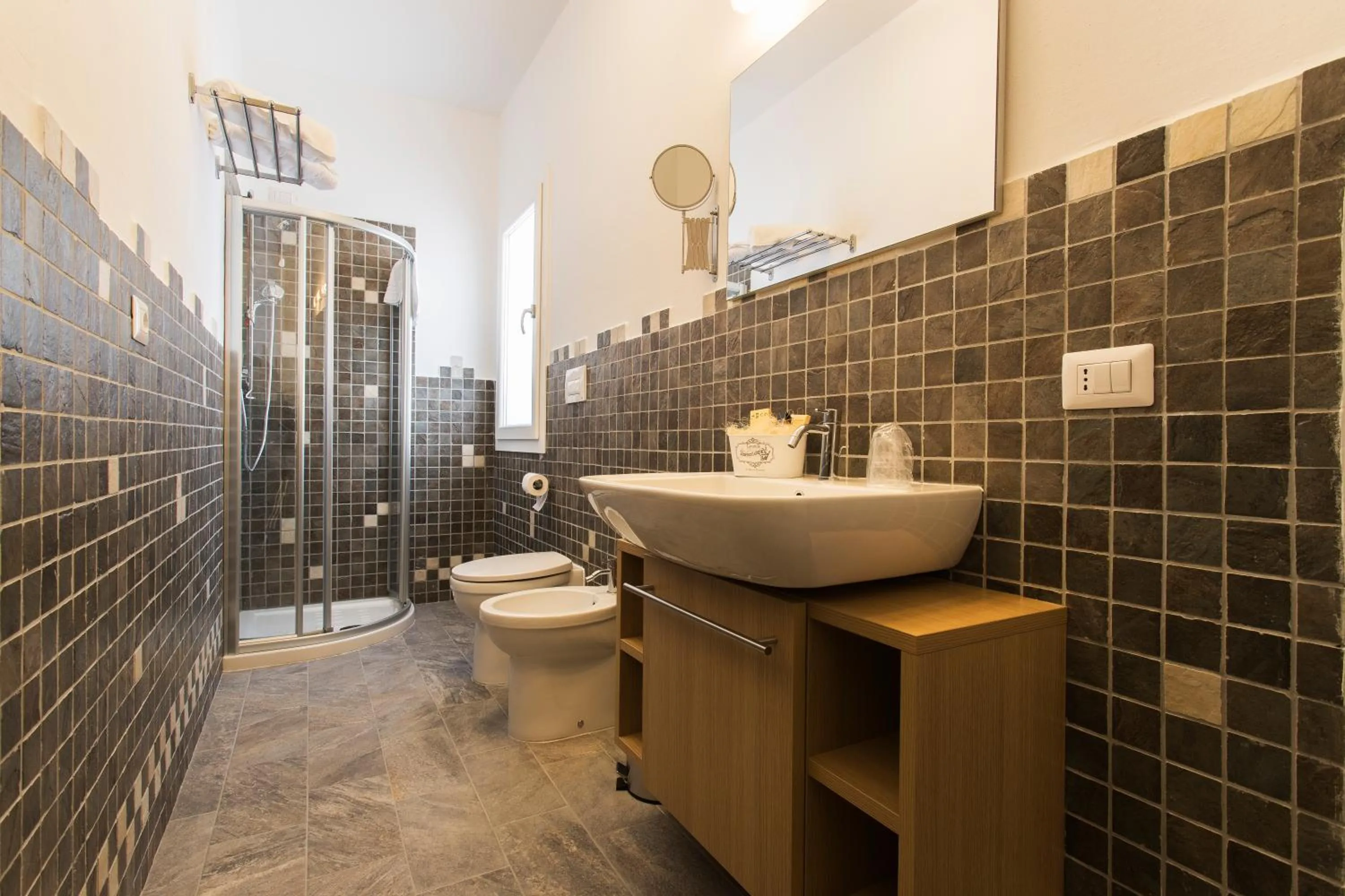 Toilet in Les Suites Magnolia