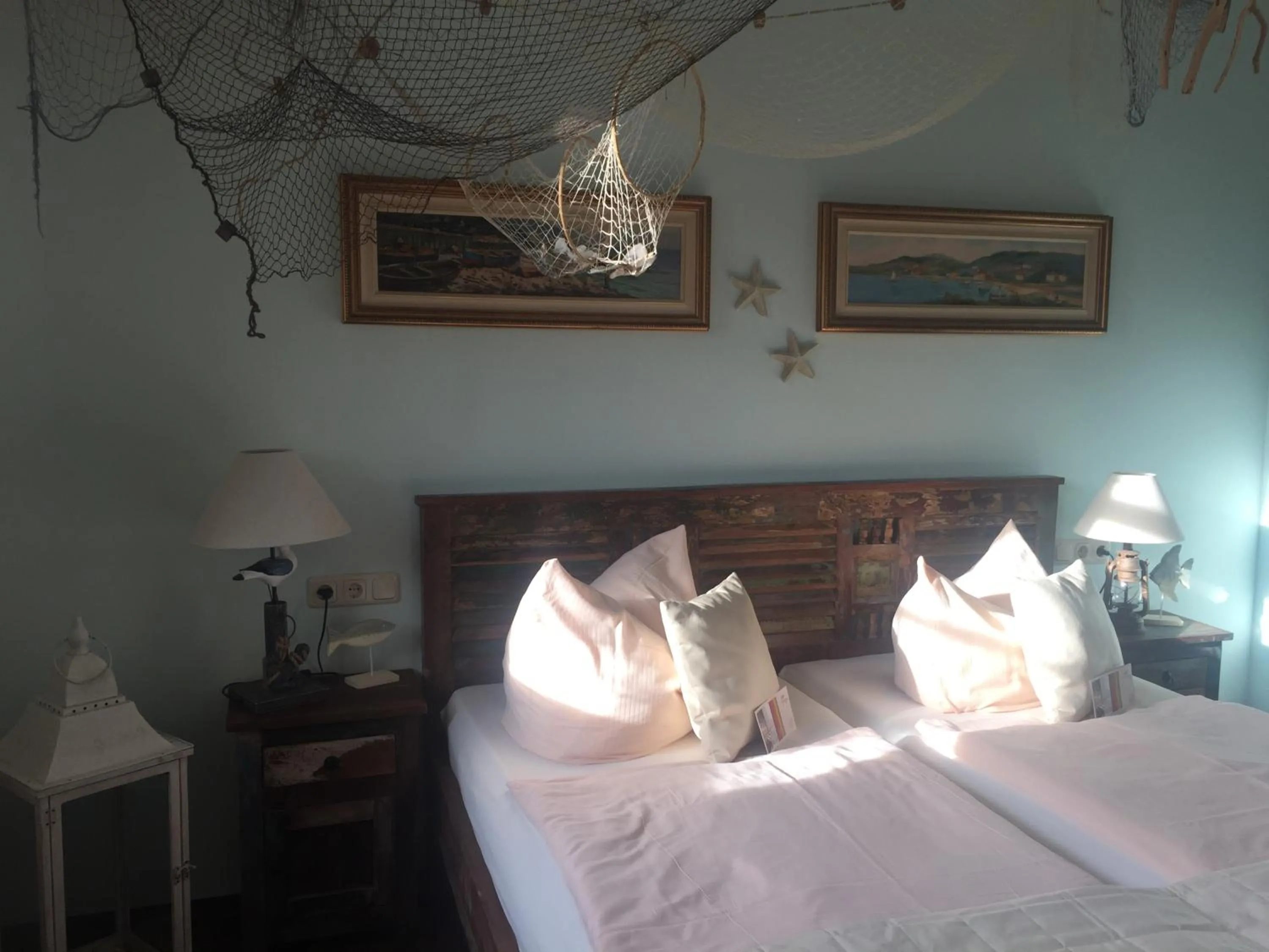 Decorative detail, Bed in Hotel Trendtino