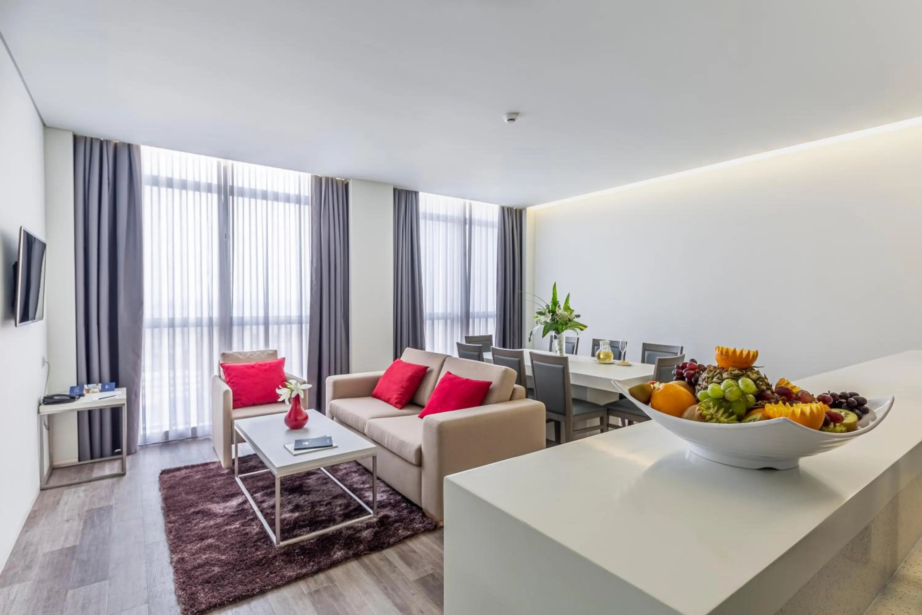 TV and multimedia in Meliá Maputo Sky