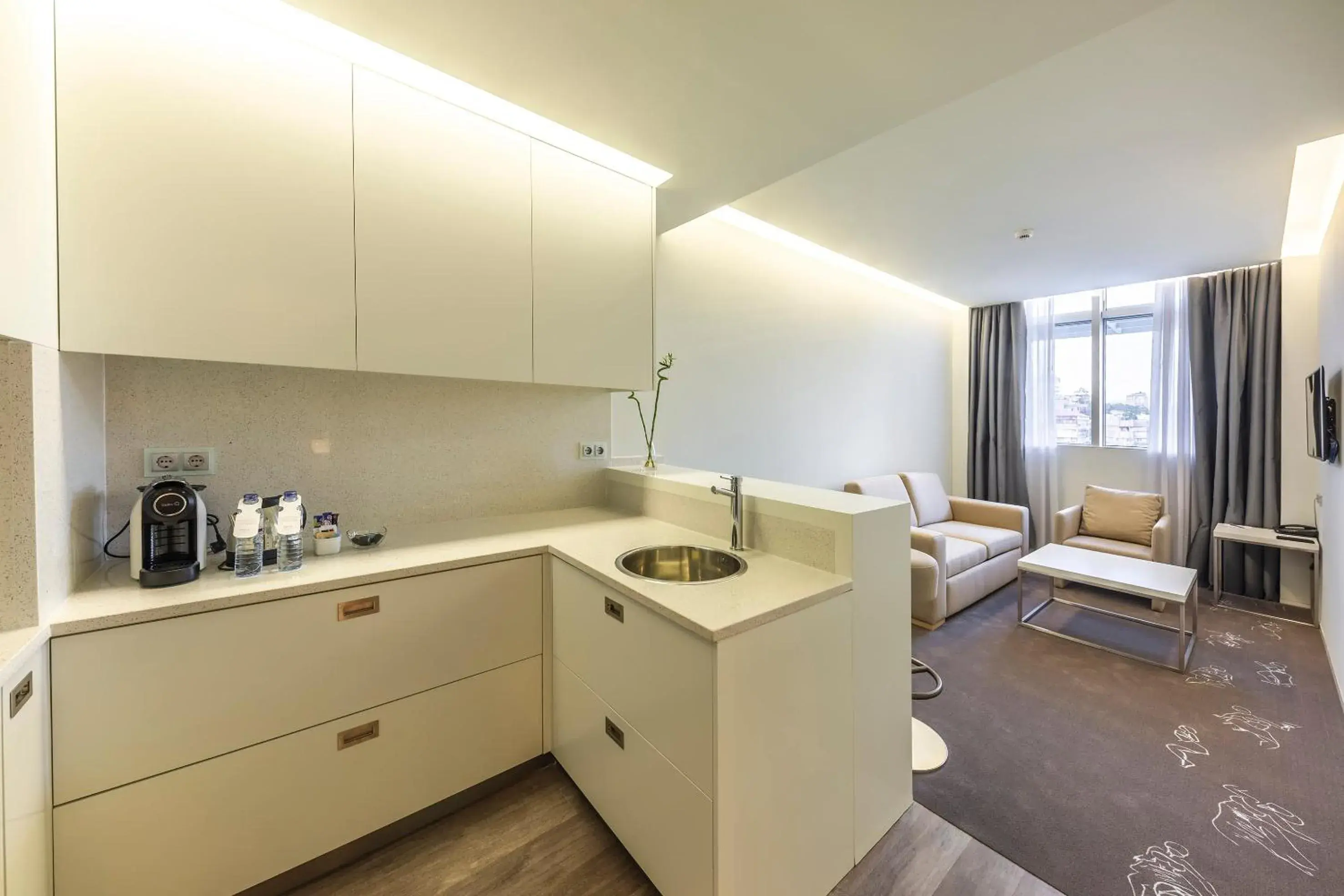 Property building, Bed in Meliá Maputo Sky Property building, Bed in Meliá Maputo Sky