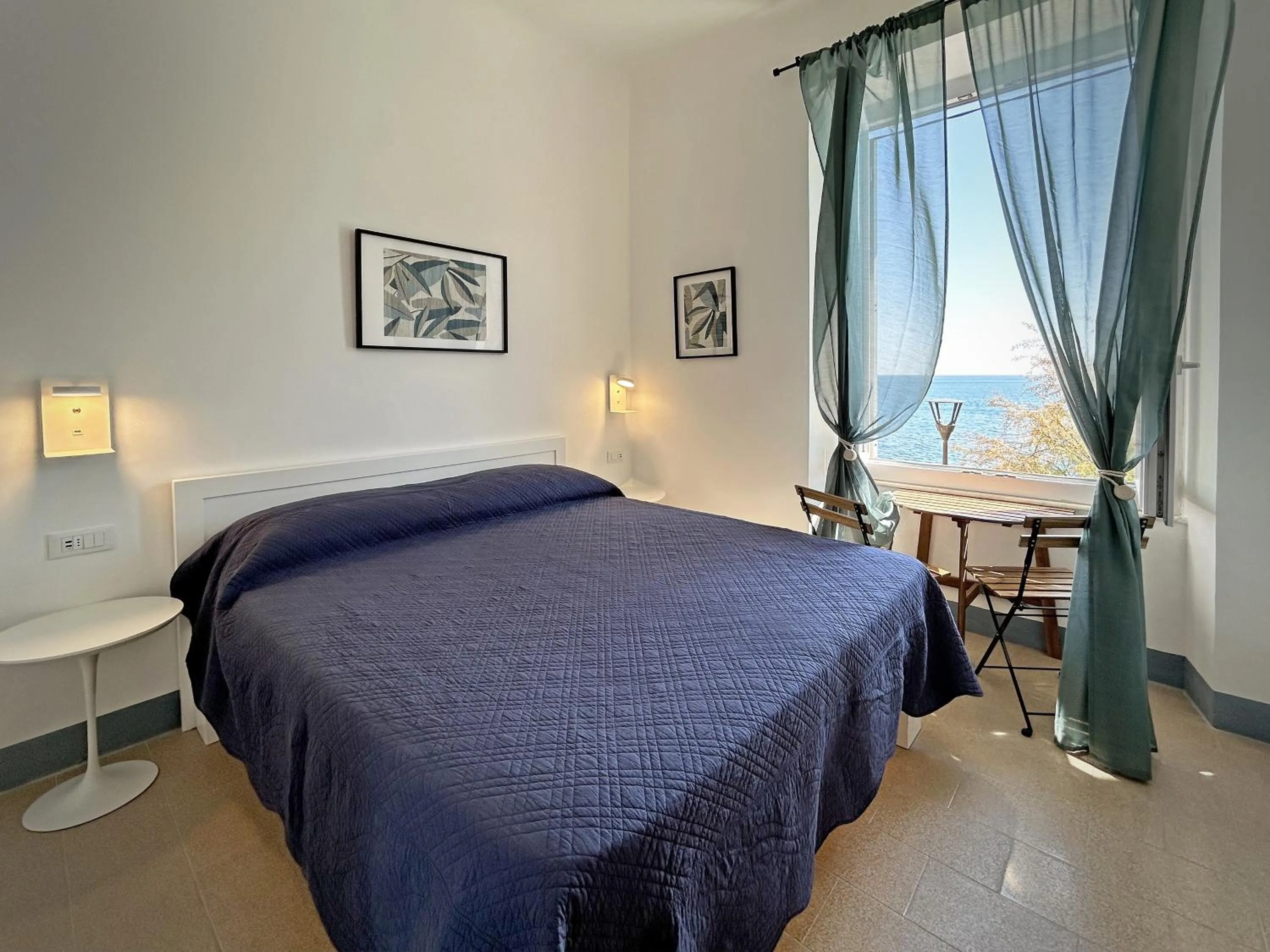 Bed in Hotel Meublè Agavi