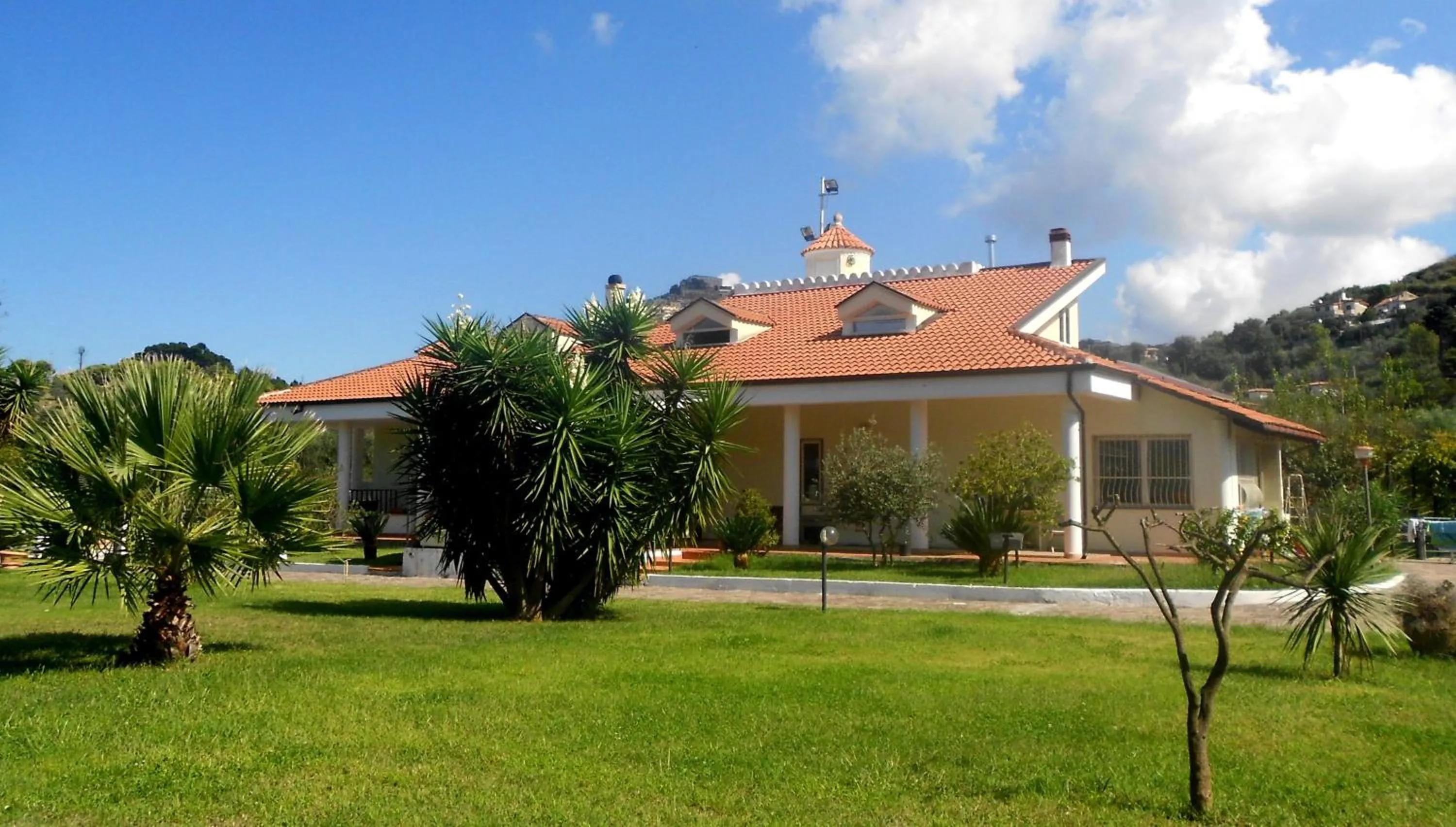Property building in Villa Liberti