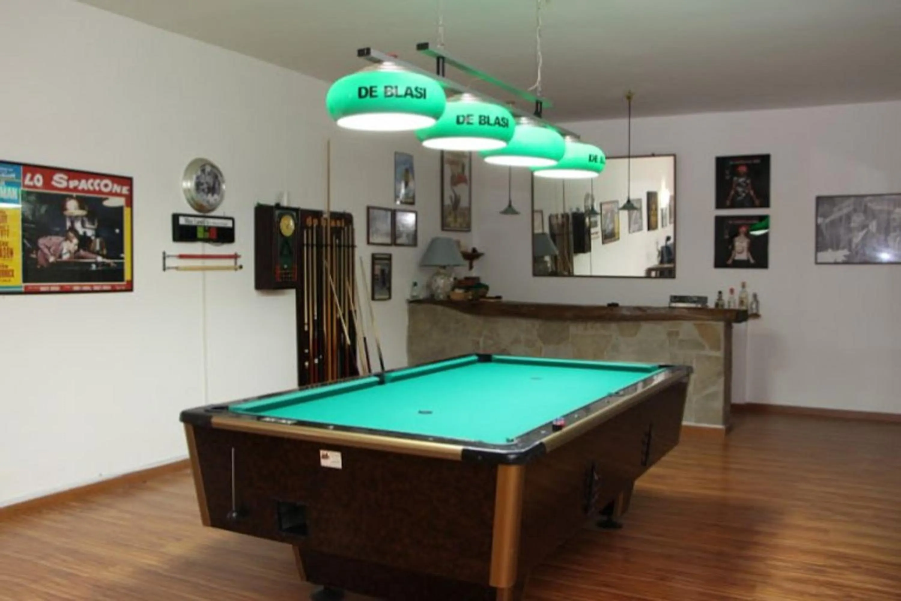 Billiard in Villa Liberti