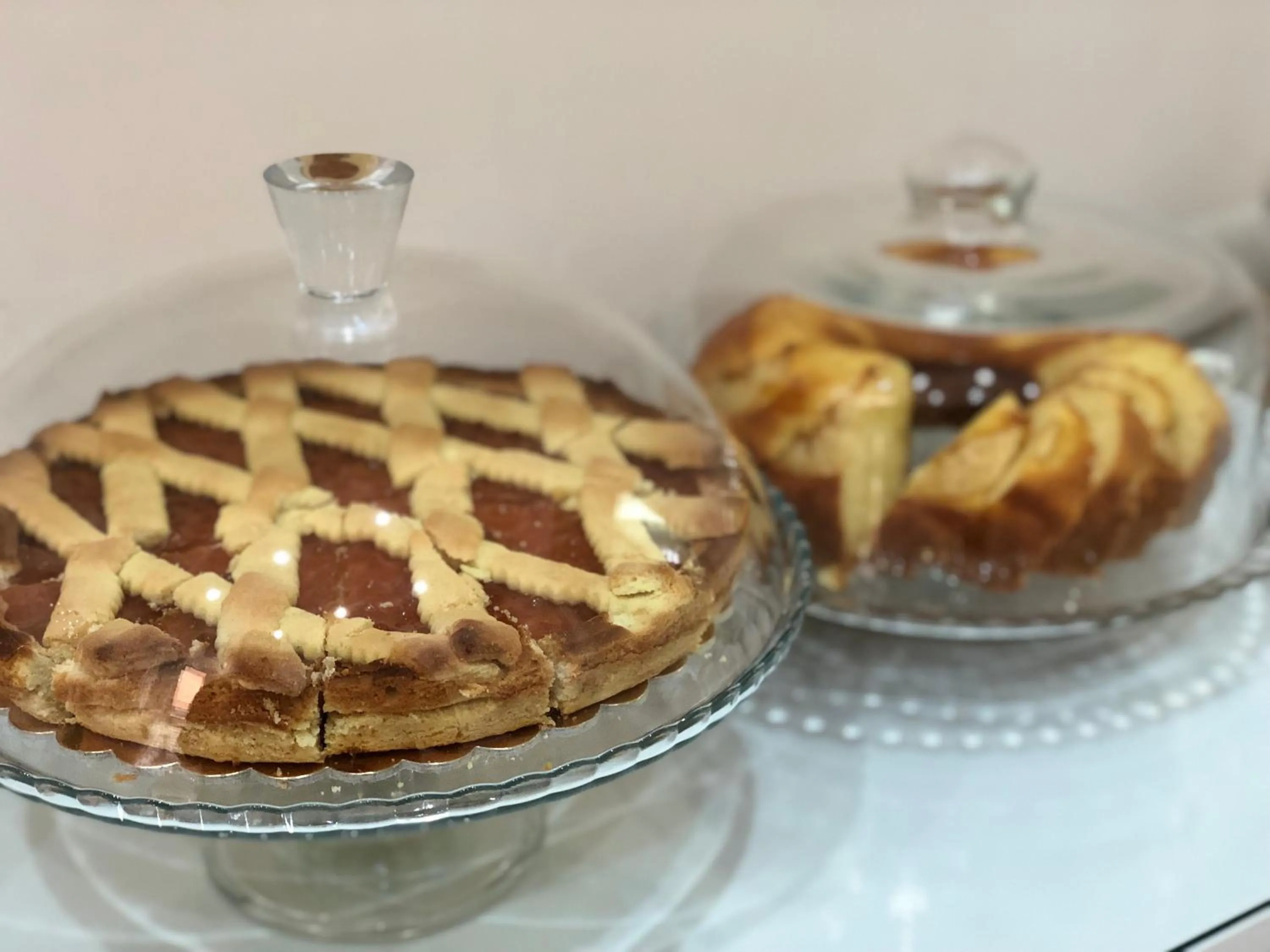 Food and drinks in Sun Art Naples Rooms