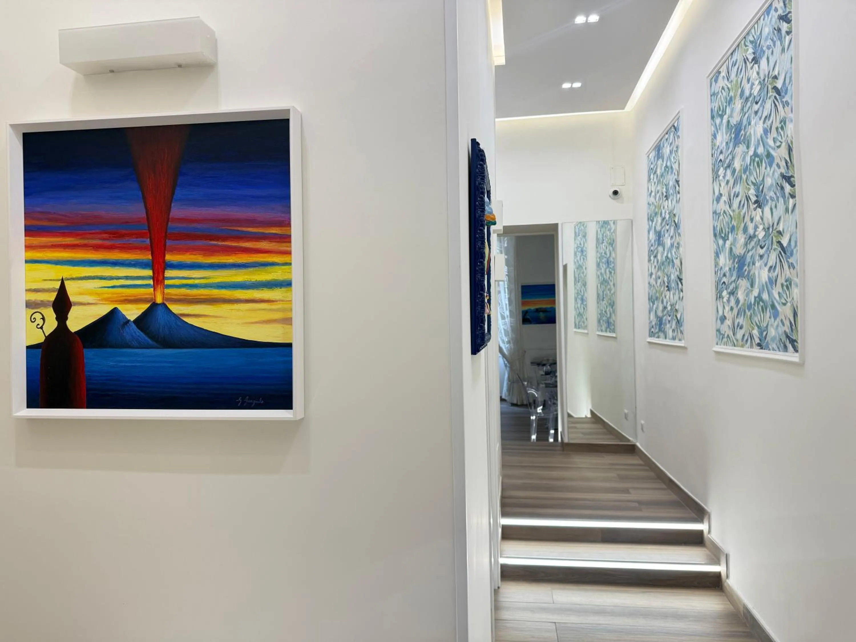 Sun Art Naples Rooms