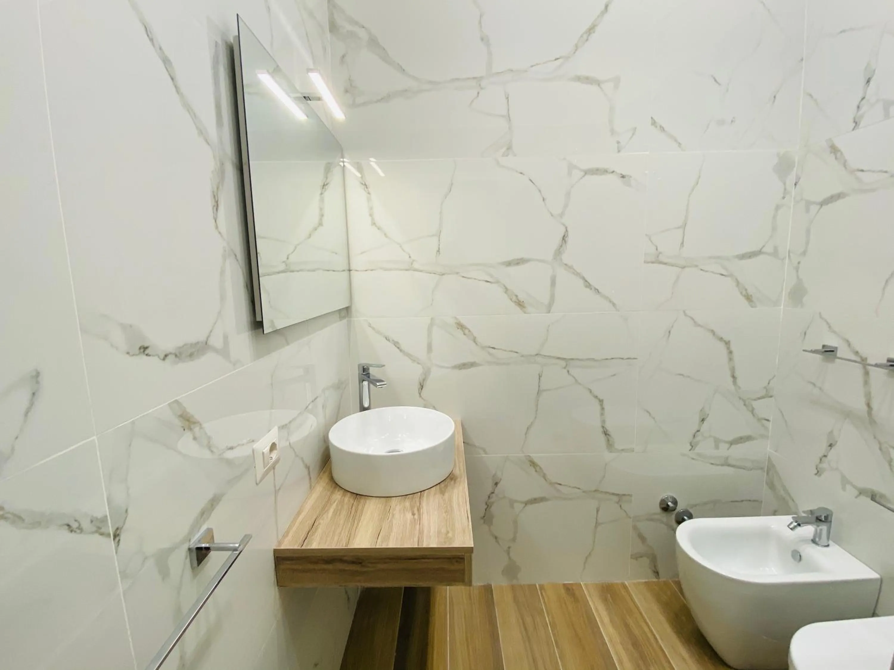 Shower in Sun Art Naples Rooms