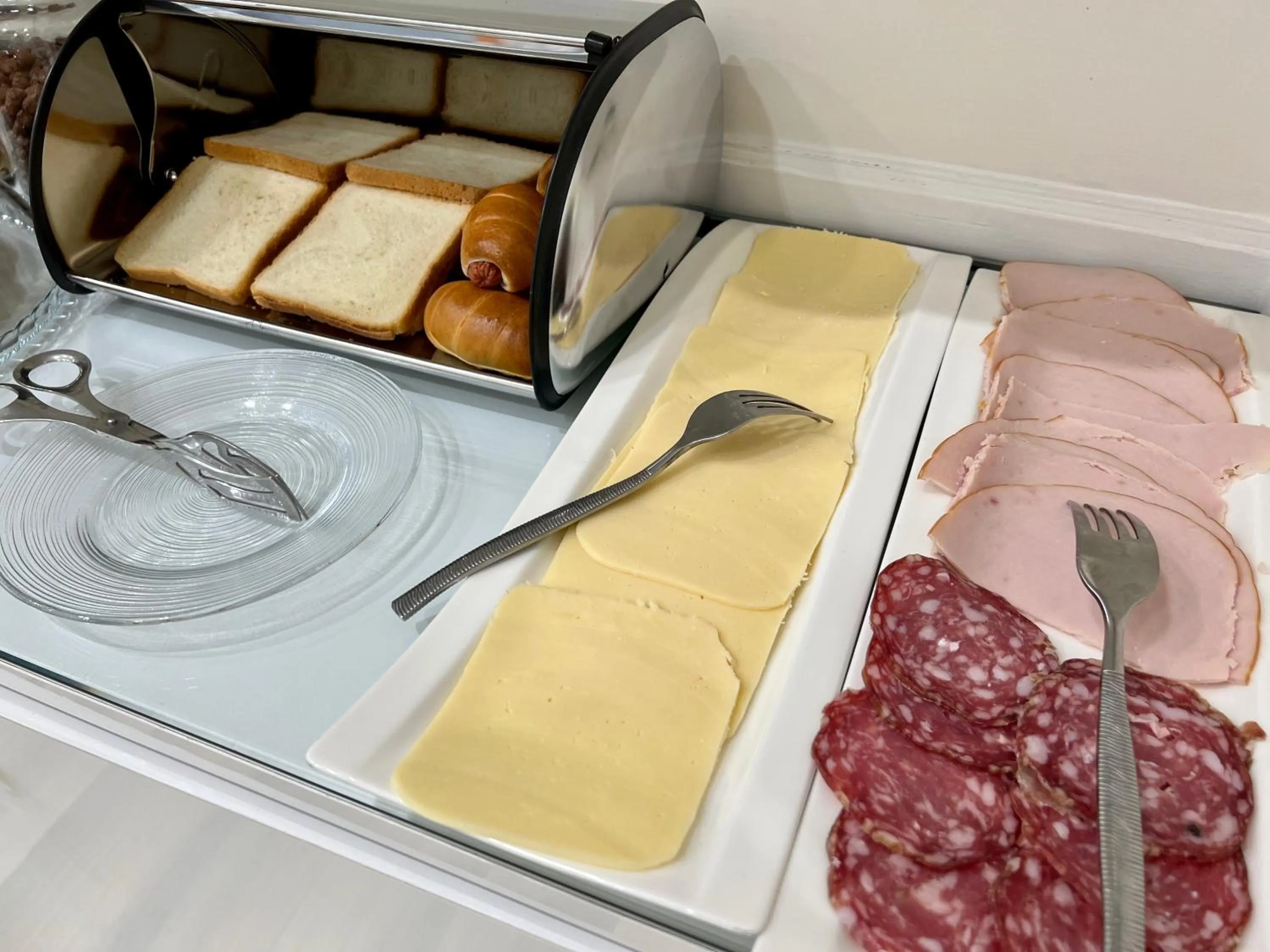 Sun Art Naples Rooms