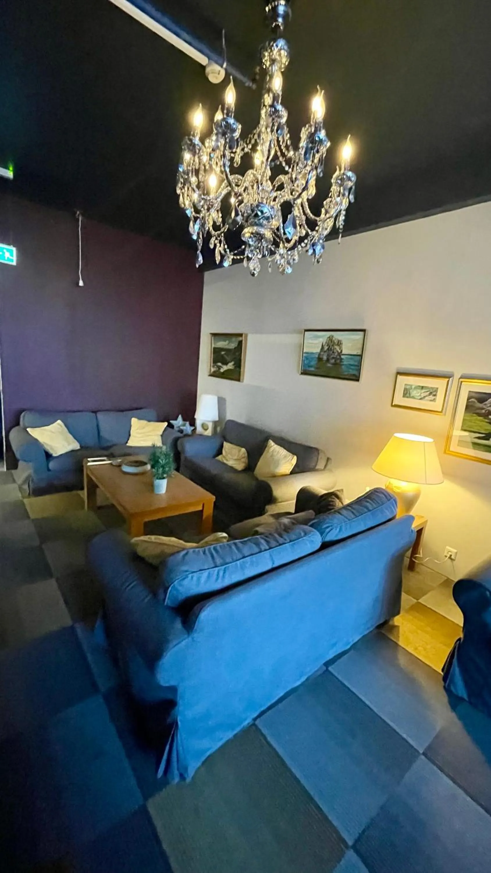 Living room in Hafnarstræti Hostel
