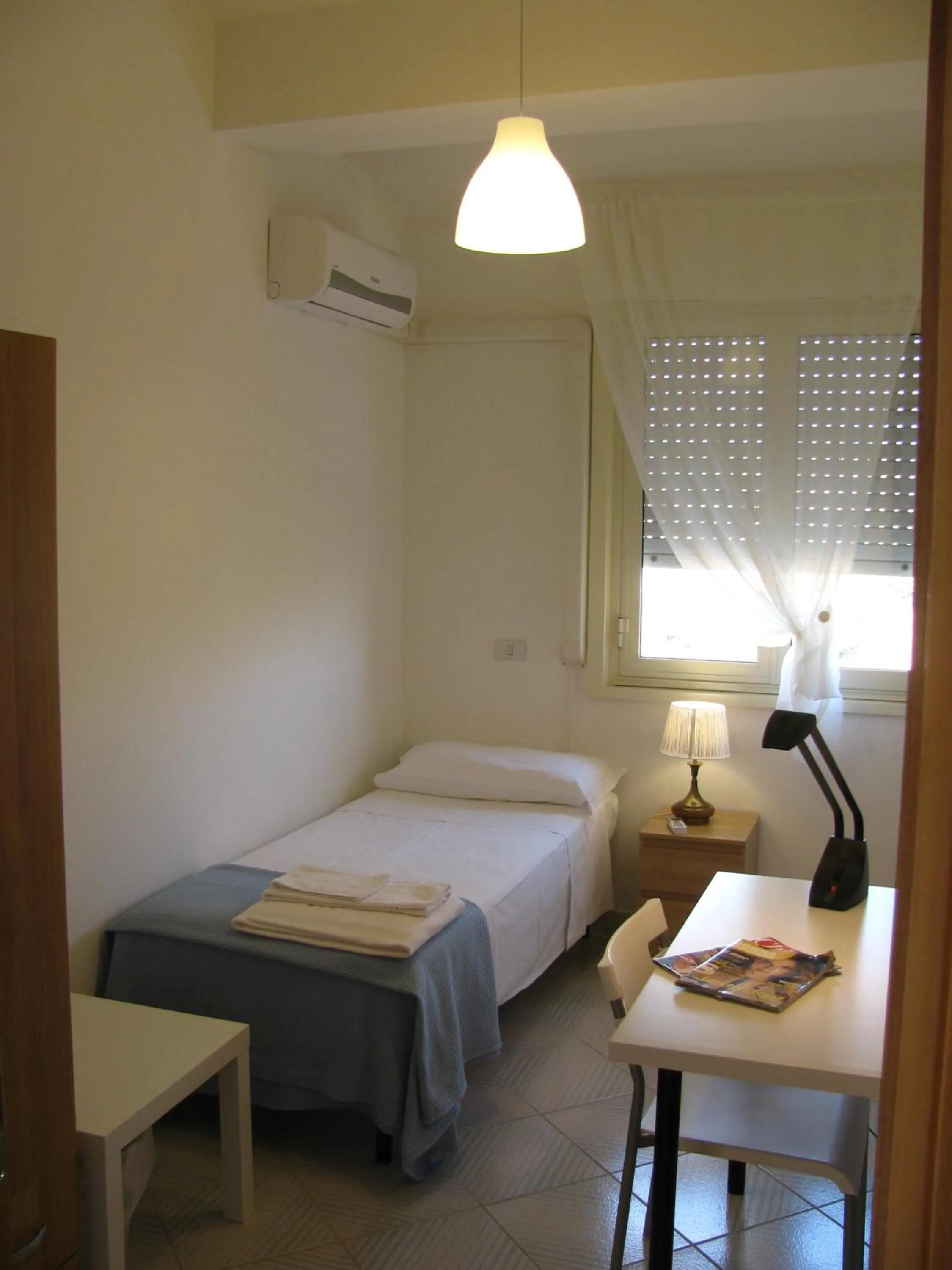 Bedroom, Bed in B&B Macalube Aragona