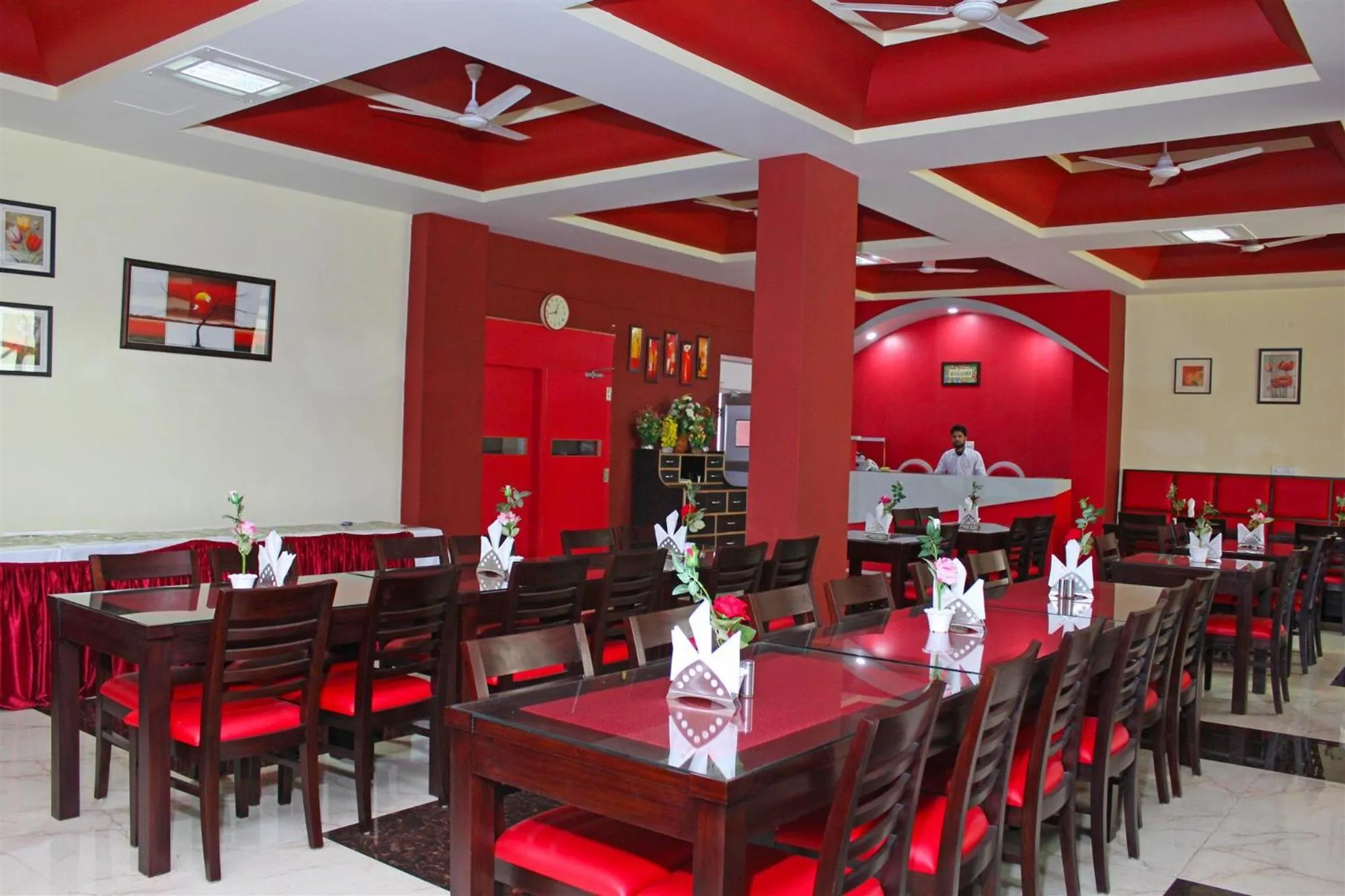 Hotel Shikhar & Restaurant