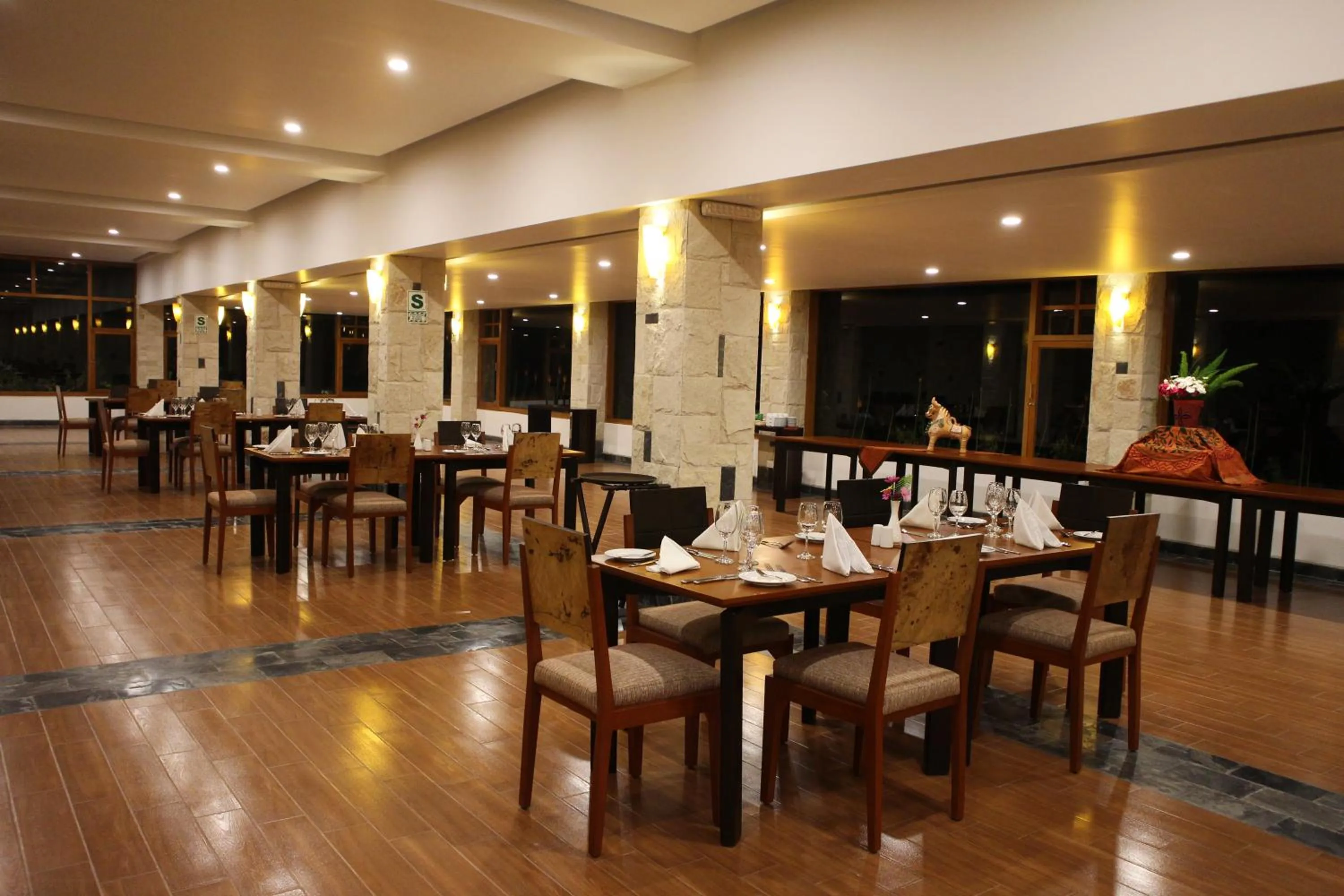 Restaurant/places to eat in Taypikala Deluxe Valle Sagrado